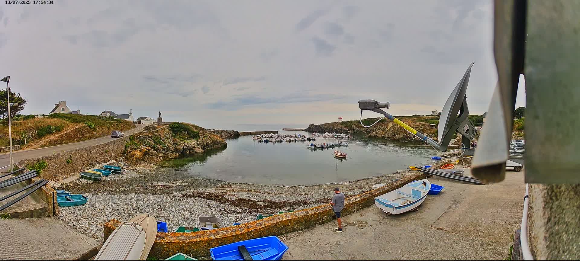 Plouhinec, Pors Poulhan Port Live Cam - Quimper, Finistère, Bretagne, France