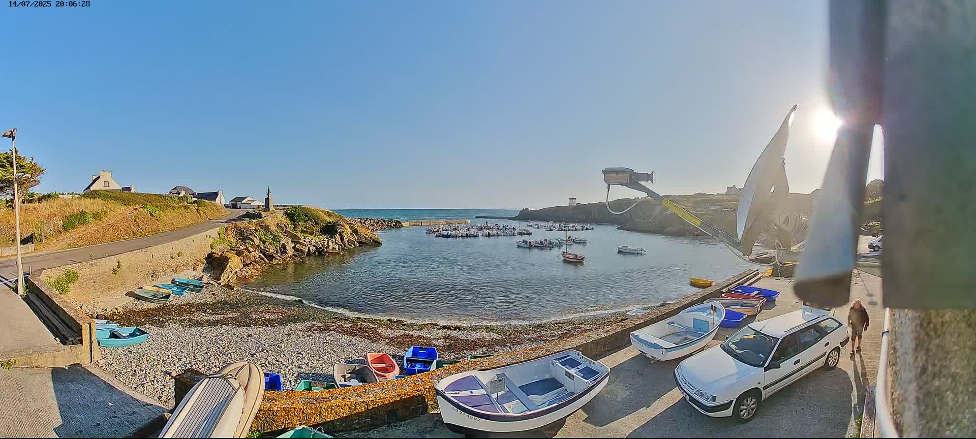 Plouhinec, Pors Poulhan Port Live Cam - Quimper, Finistère, Bretagne, France