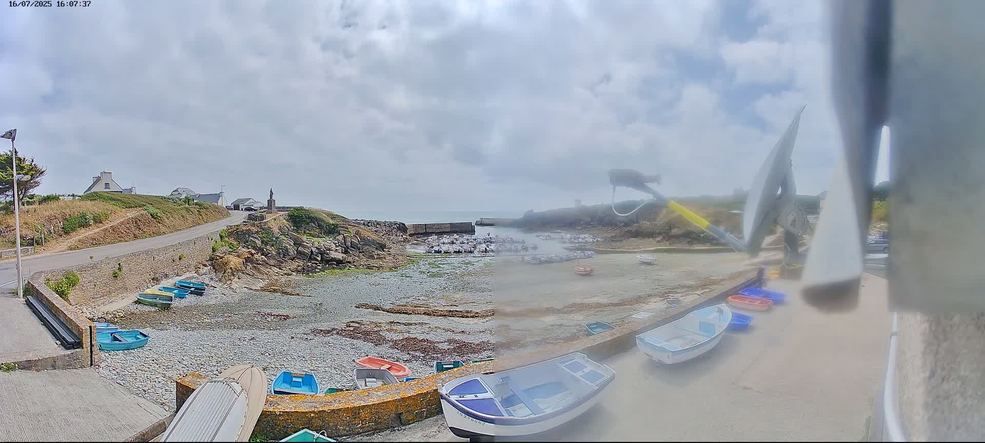 Plouhinec, Pors Poulhan Port Live Cam - Quimper, Finistère, Bretagne, France