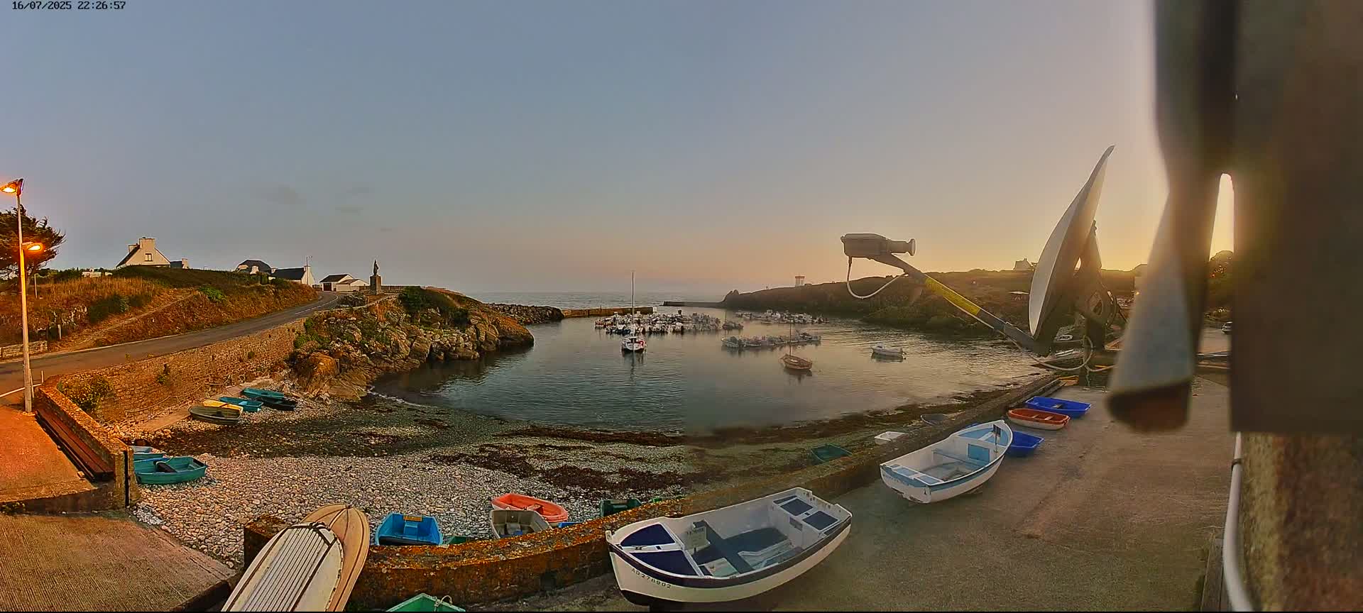Plouhinec, Pors Poulhan Port Live Cam - Quimper, Finistère, Bretagne, France
