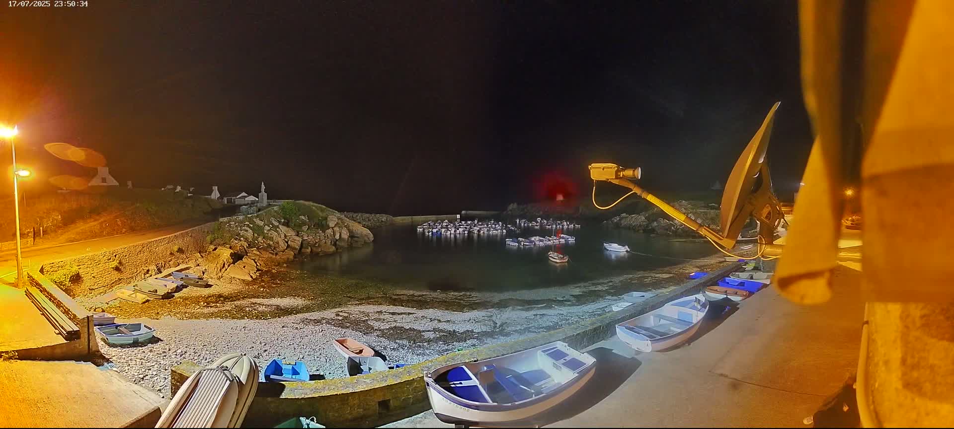 Plouhinec, Pors Poulhan Port Live Cam - Quimper, Finistère, Bretagne, France