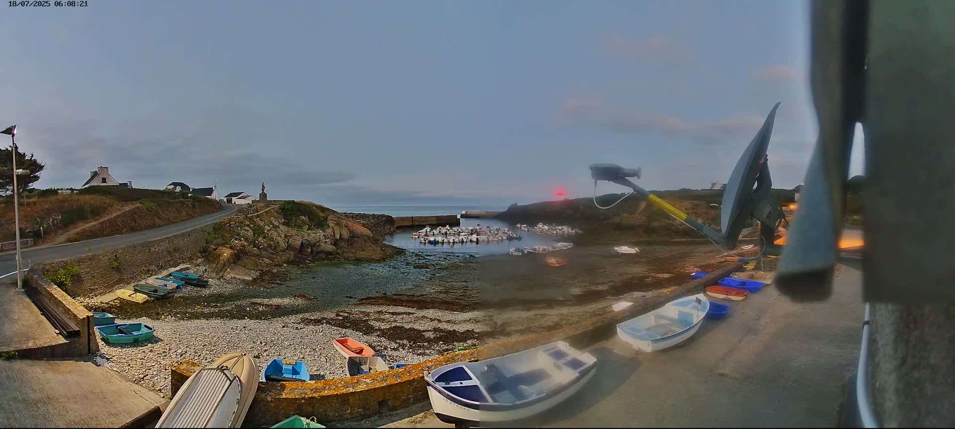 Plouhinec, Pors Poulhan Port Live Cam - Quimper, Finistère, Bretagne, France