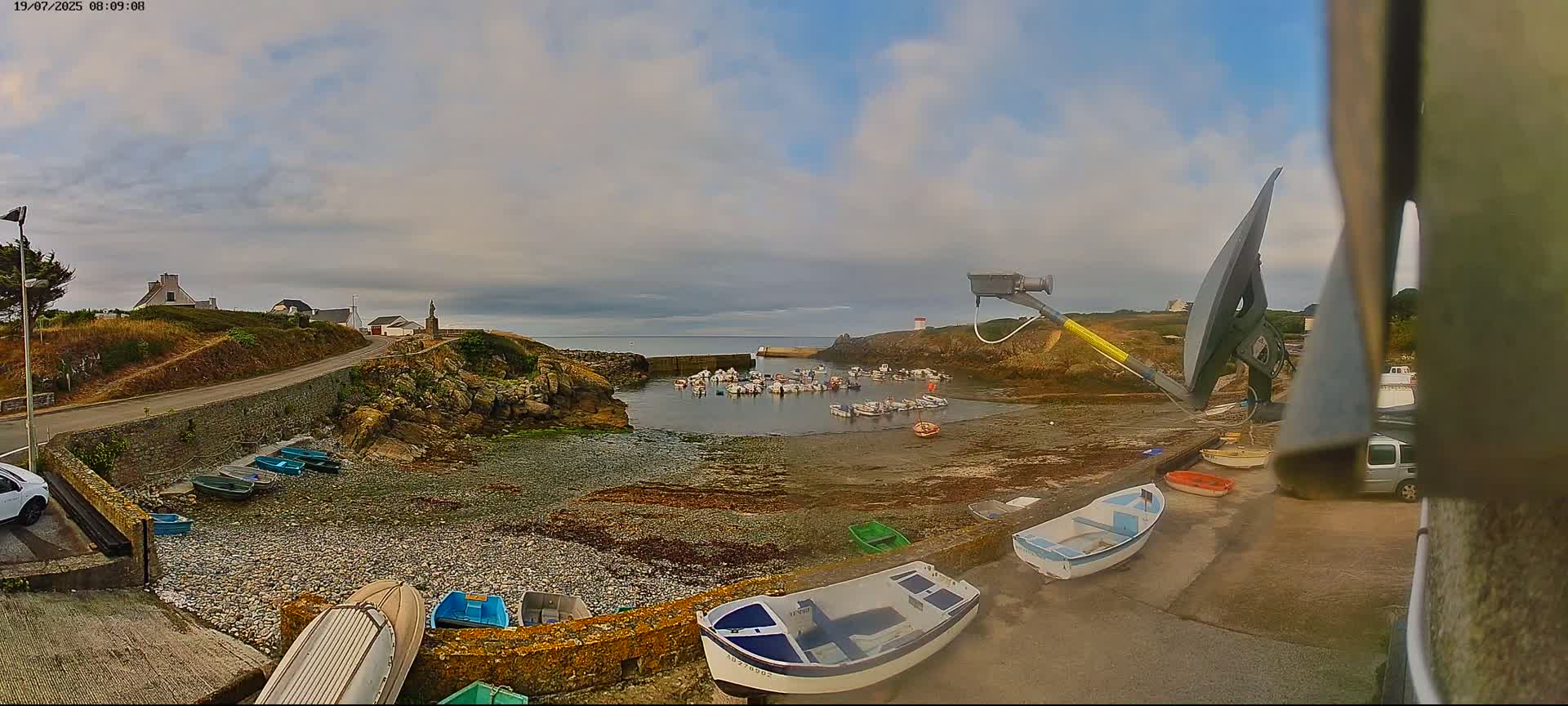 Plouhinec, Pors Poulhan Port Live Cam - Quimper, Finistère, Bretagne, France