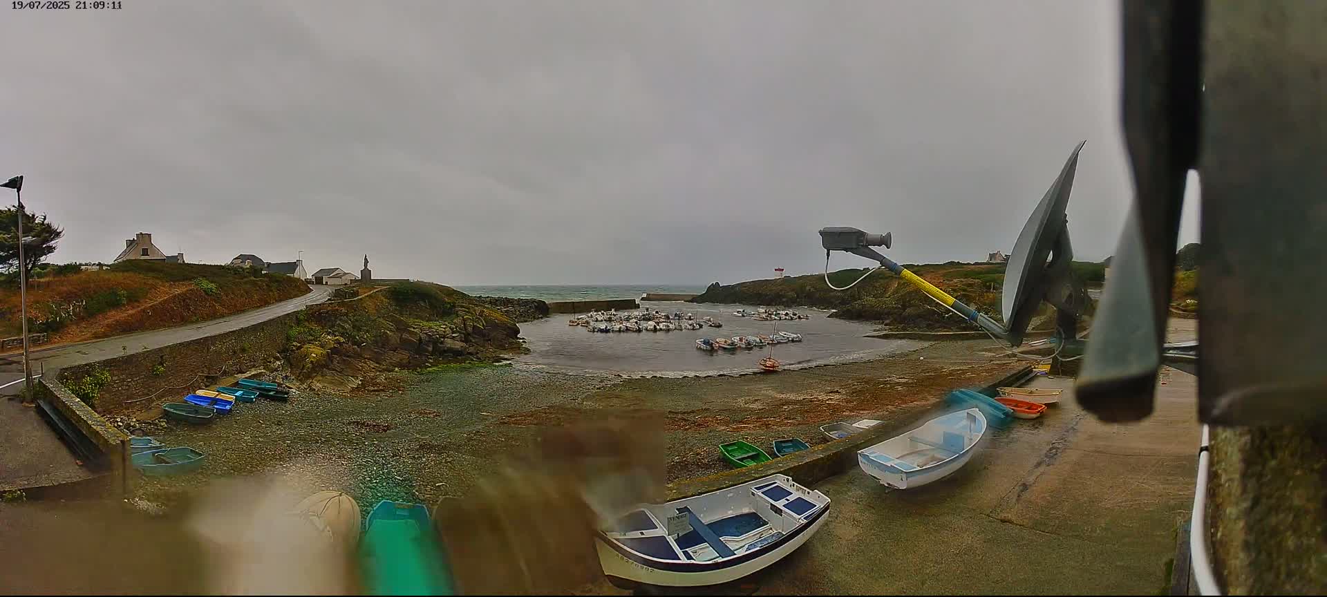 Plouhinec, Pors Poulhan Port Live Cam - Quimper, Finistère, Bretagne, France