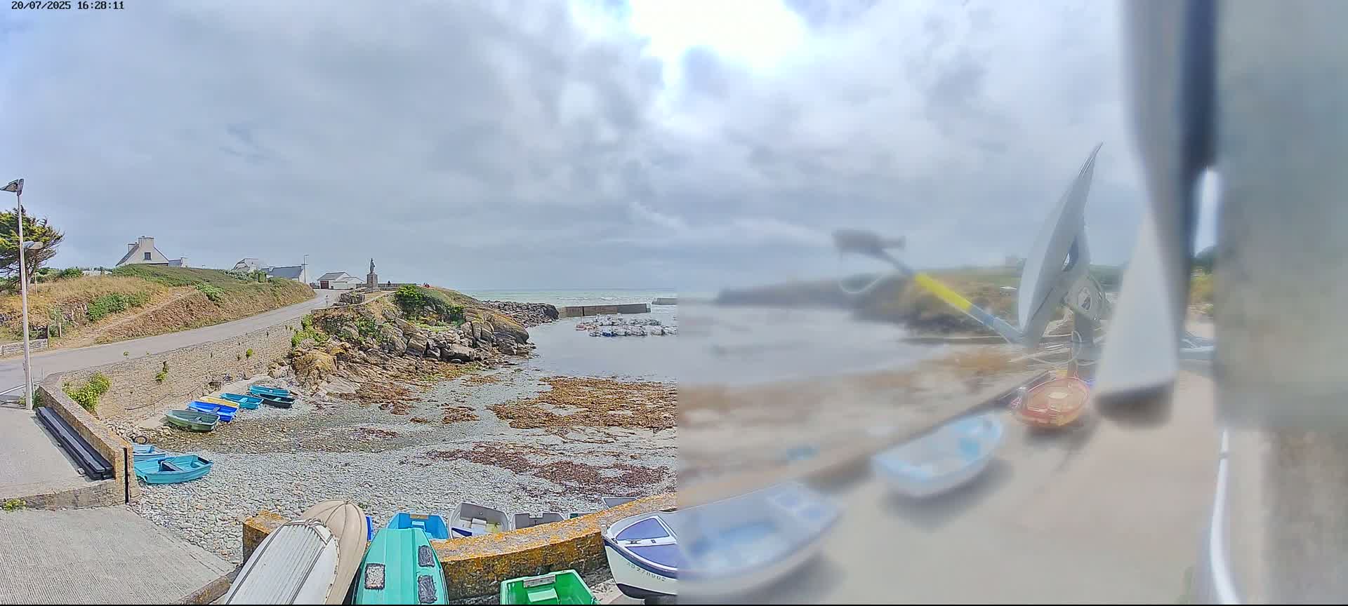Plouhinec, Pors Poulhan Port Live Cam - Quimper, Finistère, Bretagne, France