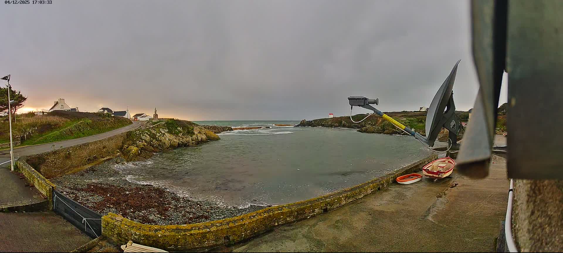 Plouhinec, Pors Poulhan Port Live Cam - Quimper, Finistère, Bretagne, France