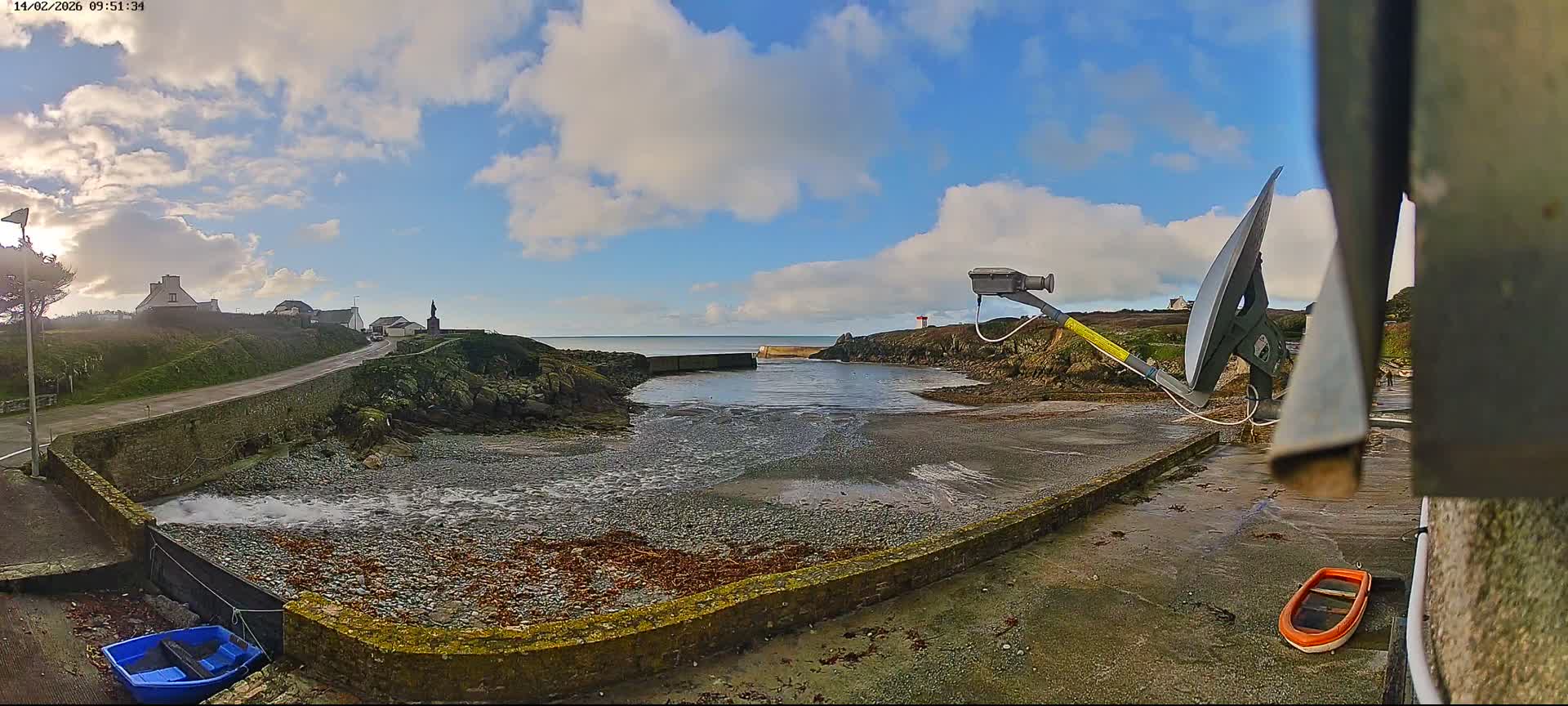 Plouhinec, Pors Poulhan Port Live Cam - Quimper, Finistère, Bretagne, France