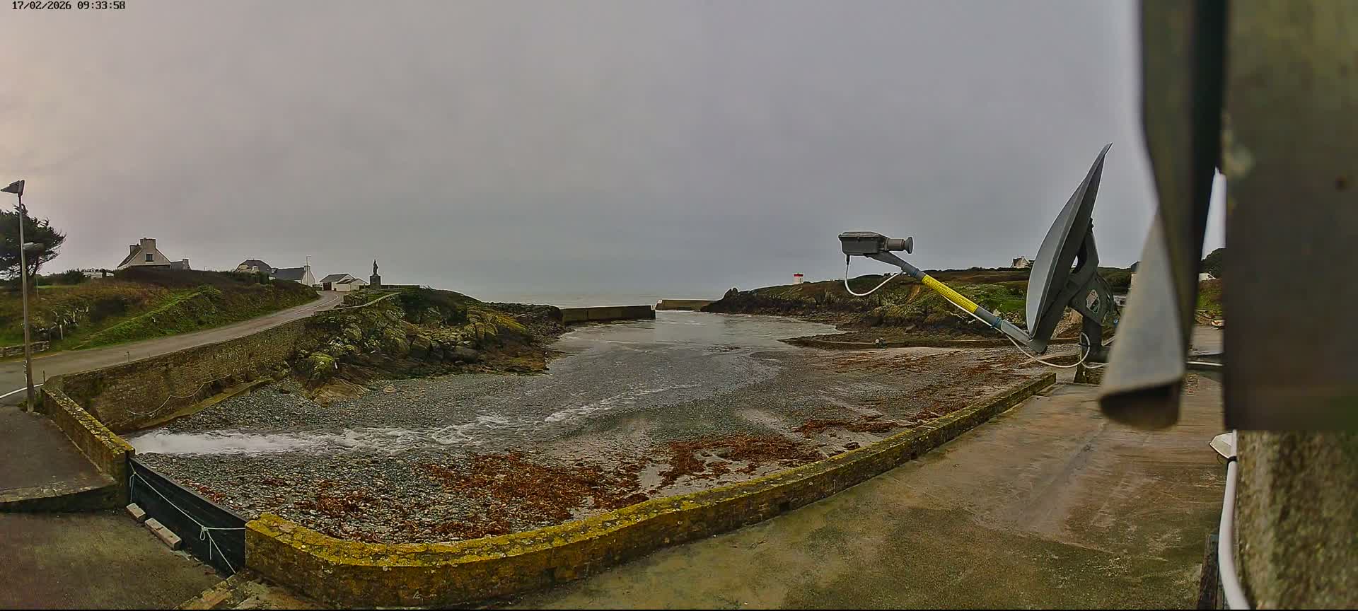 Plouhinec, Pors Poulhan Port Live Cam - Quimper, Finistère, Bretagne, France