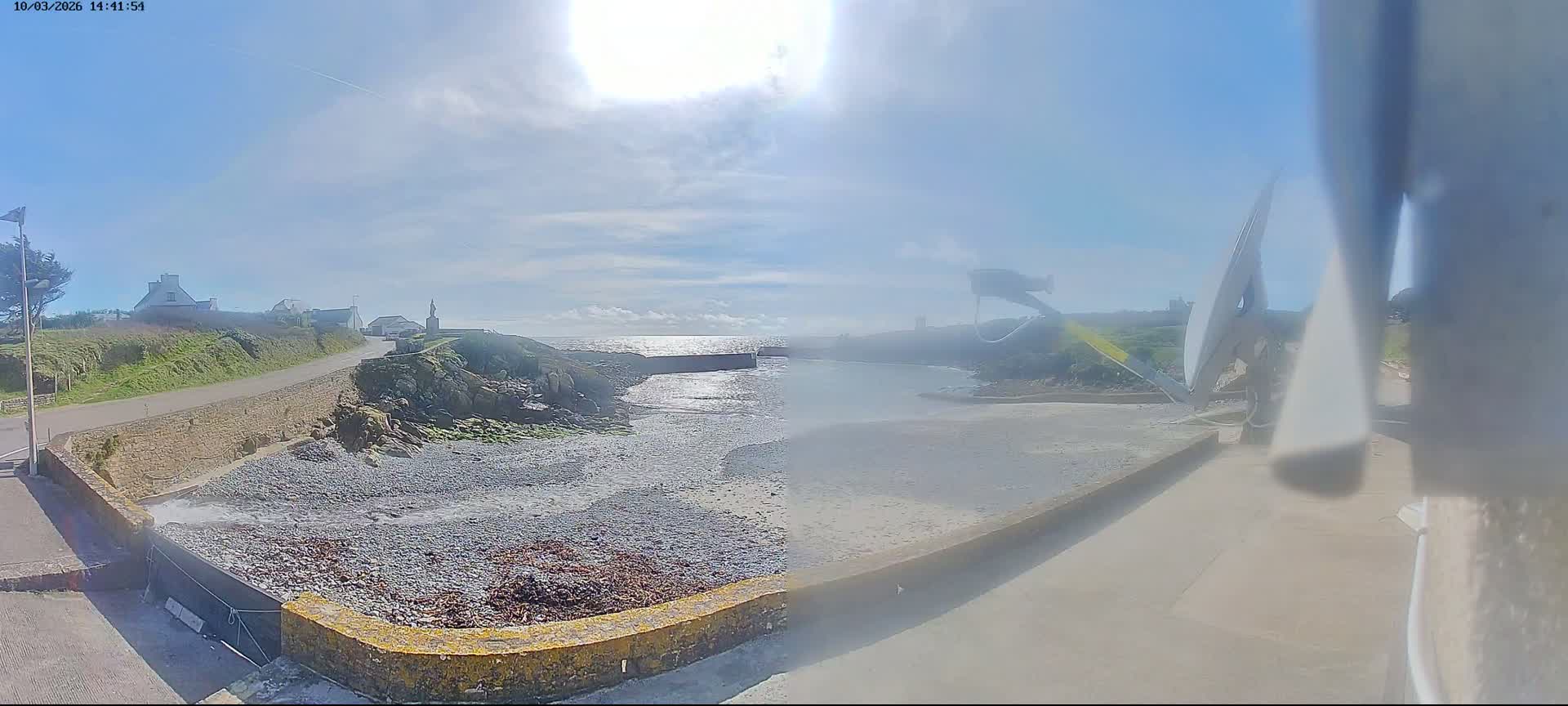 Plouhinec, Pors Poulhan Port Live Cam - Quimper, Finistère, Bretagne, France