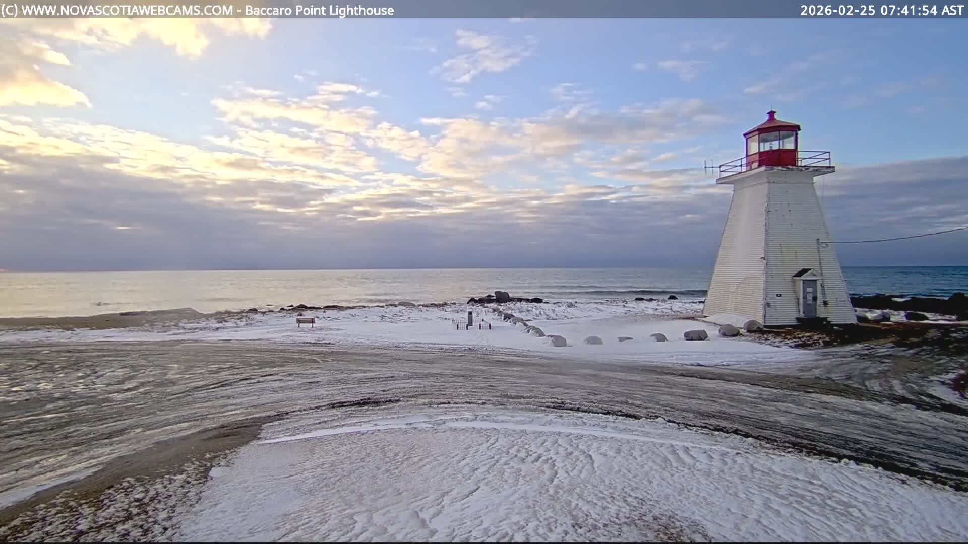 Baccaro Point Lighthouse Live Cam - Barrington, Shelburne, Nova Scotia, Canada