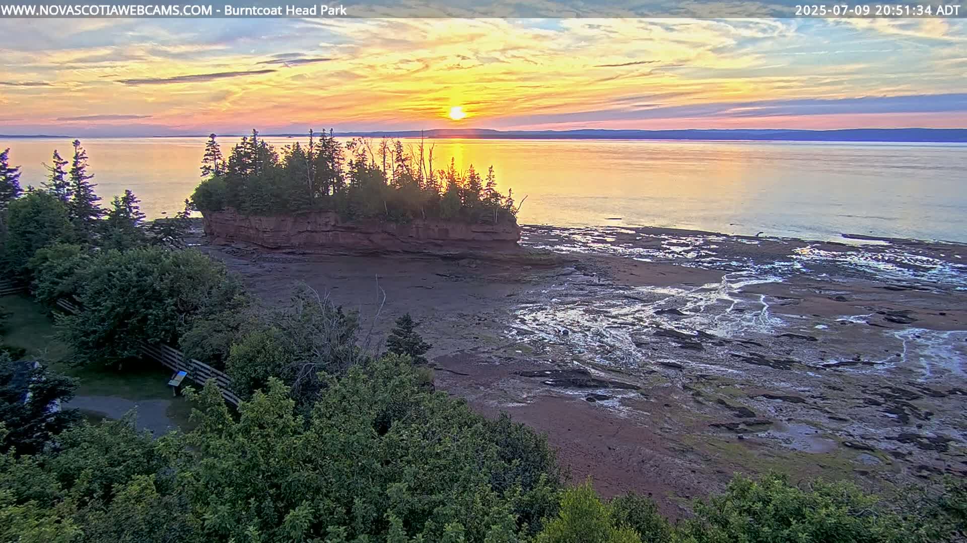 Burntcoat Head Park & Minas Basin Live Cam - East Hants, Hants, Nova Scotia, Canada
