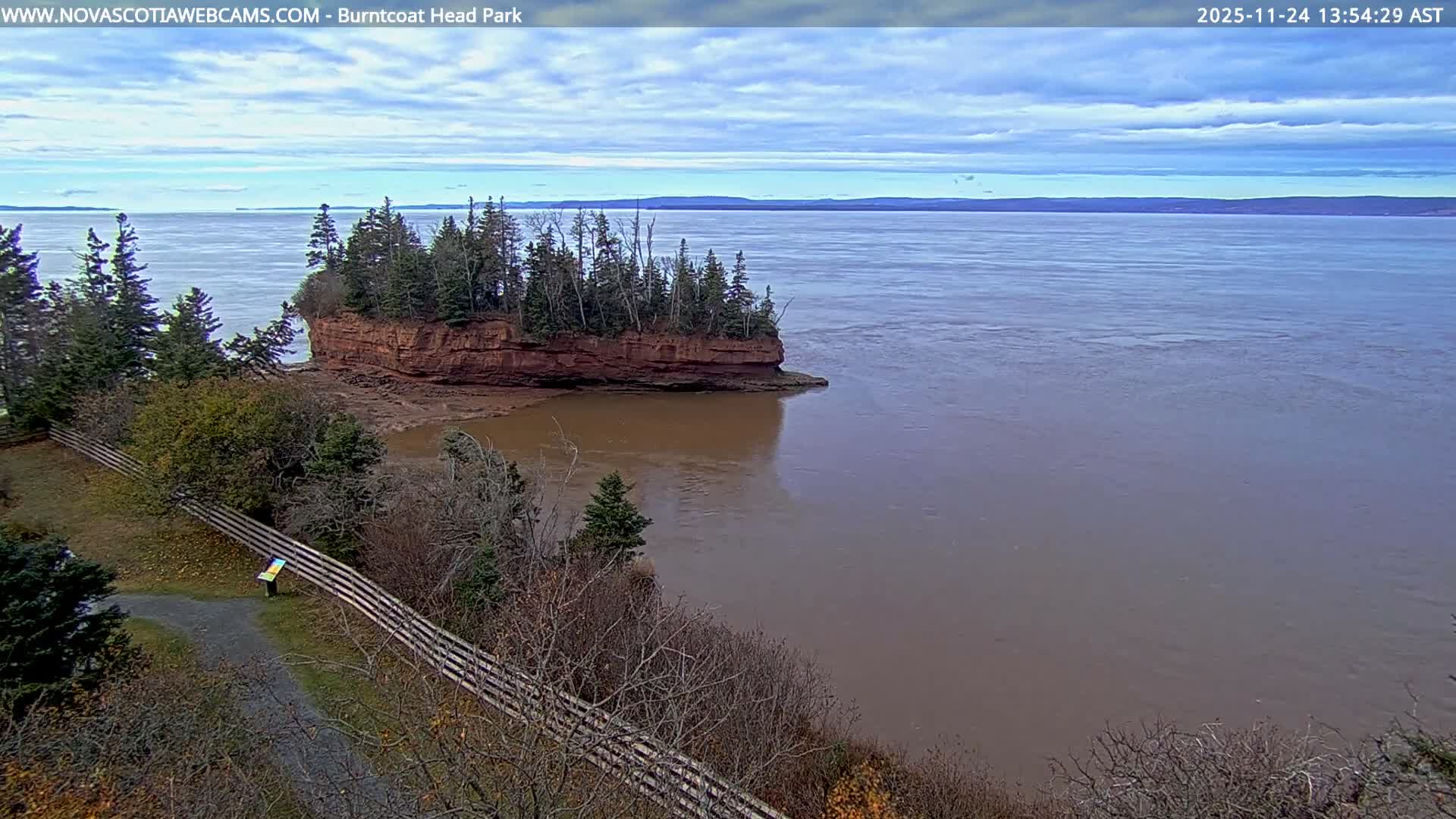 Burntcoat Head Park & Minas Basin Live Cam - East Hants, Hants, Nova Scotia, Canada