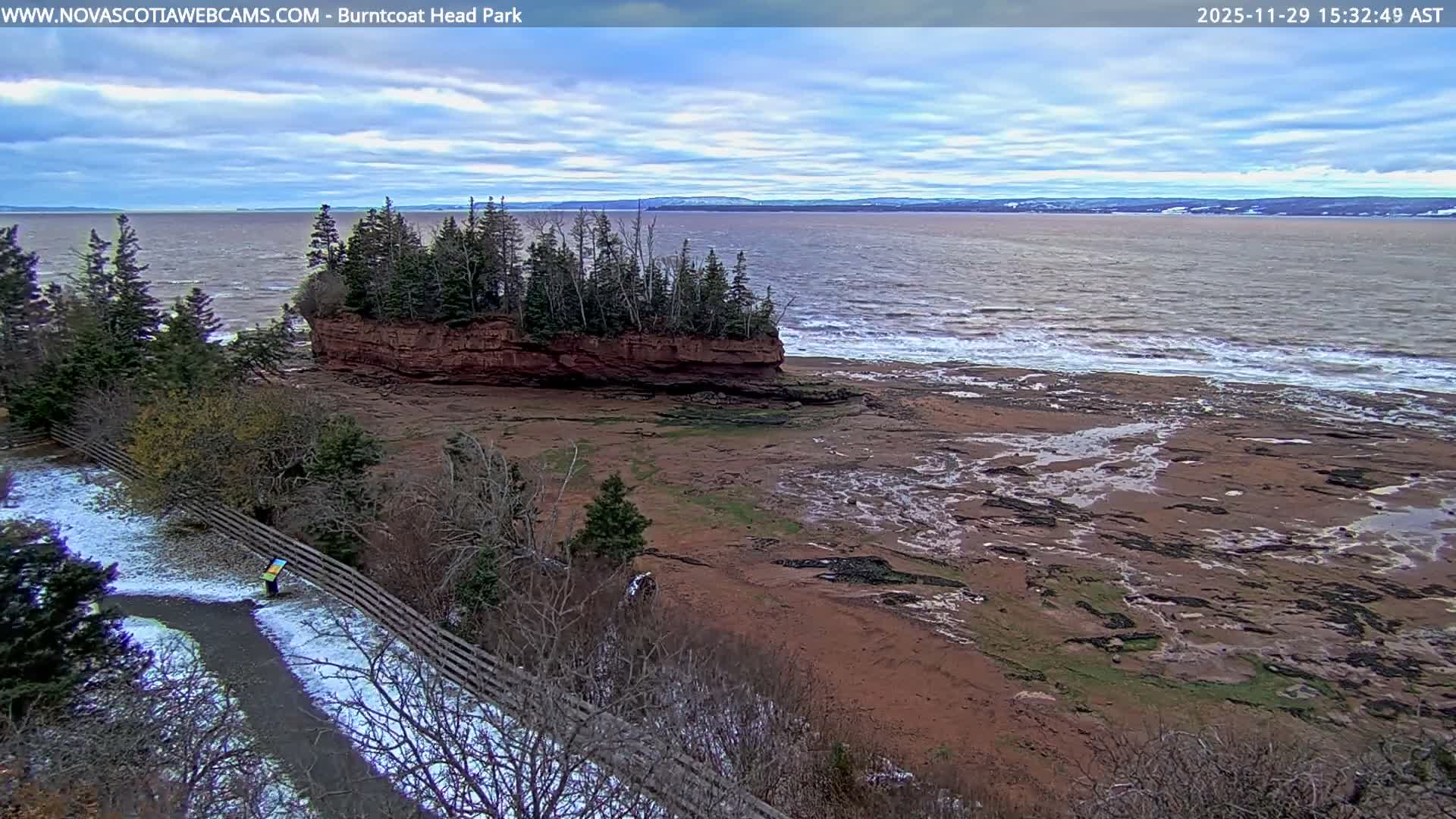Burntcoat Head Park & Minas Basin Live Cam - East Hants, Hants, Nova Scotia, Canada