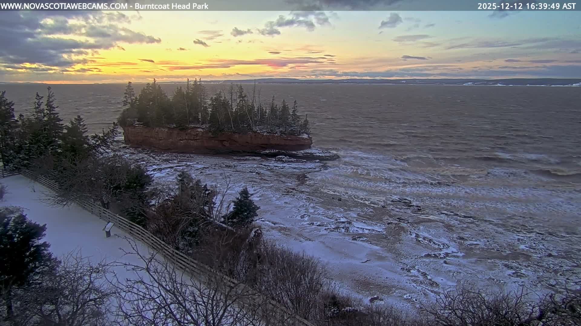 Burntcoat Head Park & Minas Basin Live Cam - East Hants, Hants, Nova Scotia, Canada