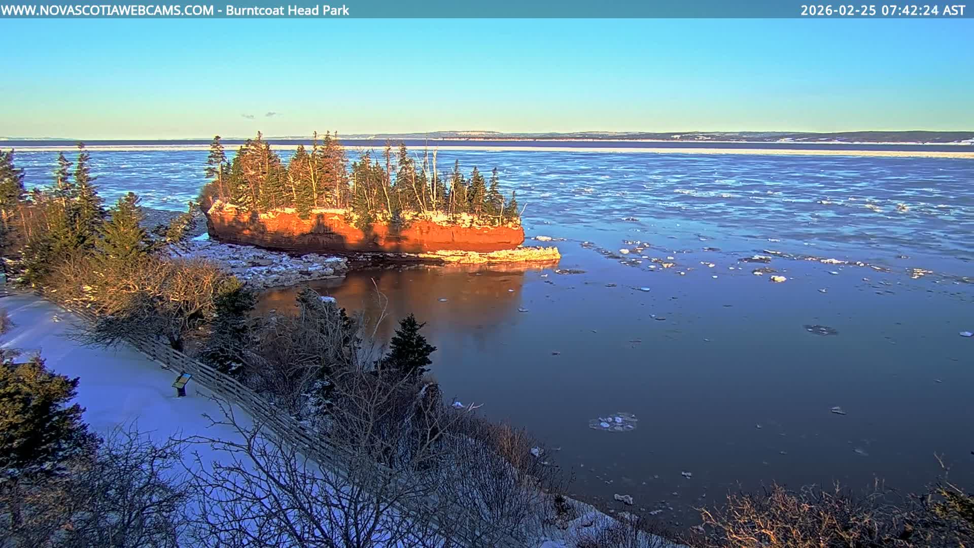 Burntcoat Head Park & Minas Basin Live Cam - East Hants, Hants, Nova Scotia, Canada