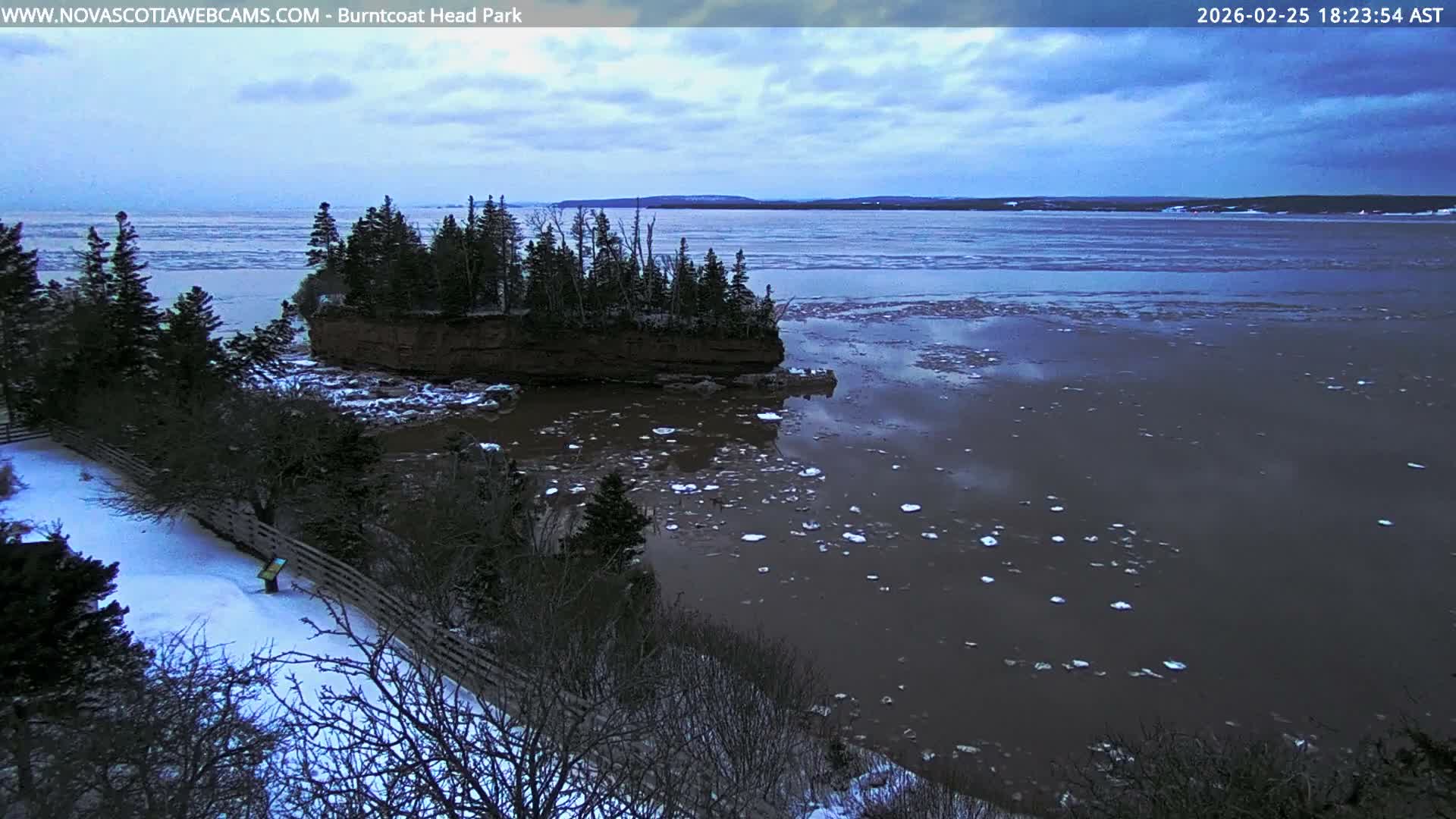 Burntcoat Head Park & Minas Basin Live Cam - East Hants, Hants, Nova Scotia, Canada