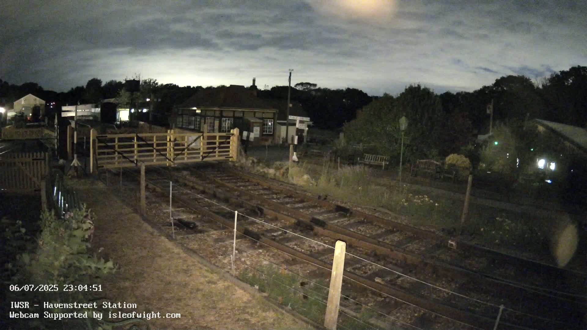 Isle of Wight Steam Railway, Havenstreet Train Station Live Cam - Havenstreet & Ashey, Isle of Wight, Southeast, England, United Kingdom