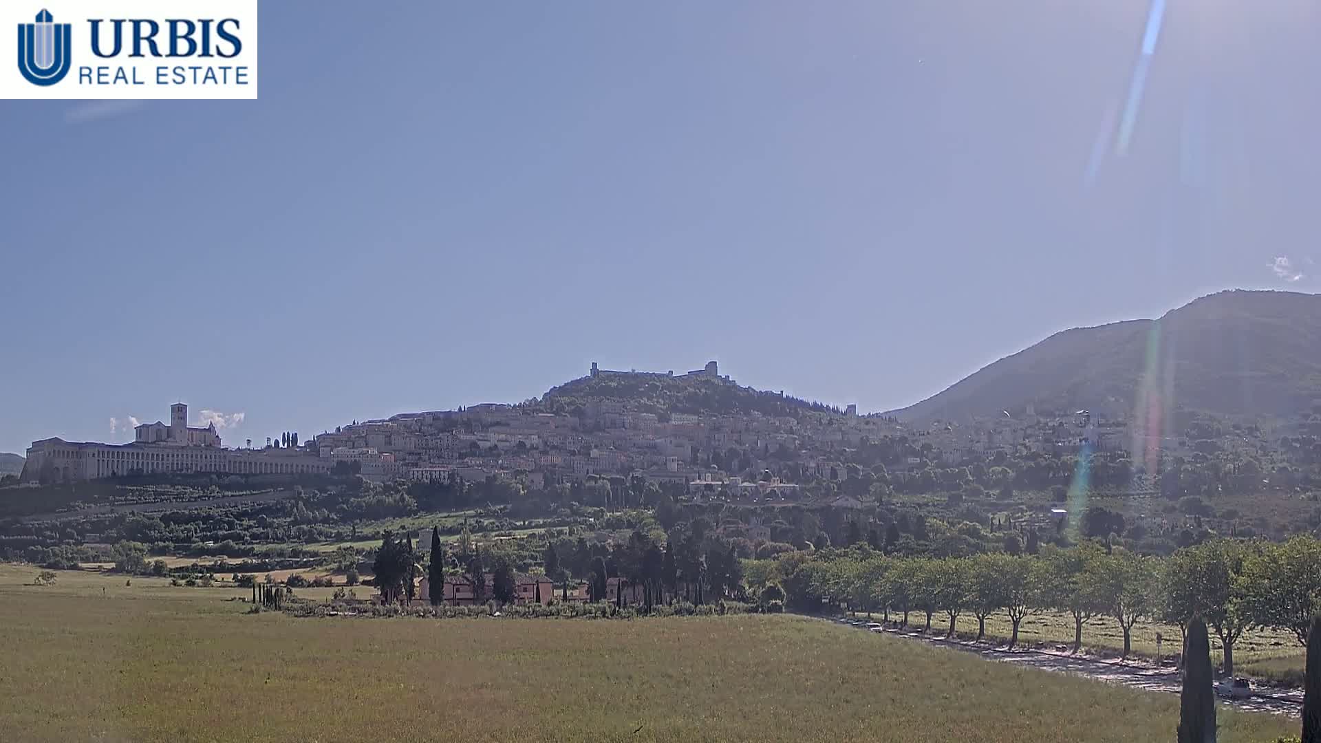 Assisi City Live Cam - Perugia, Umbria, Italy