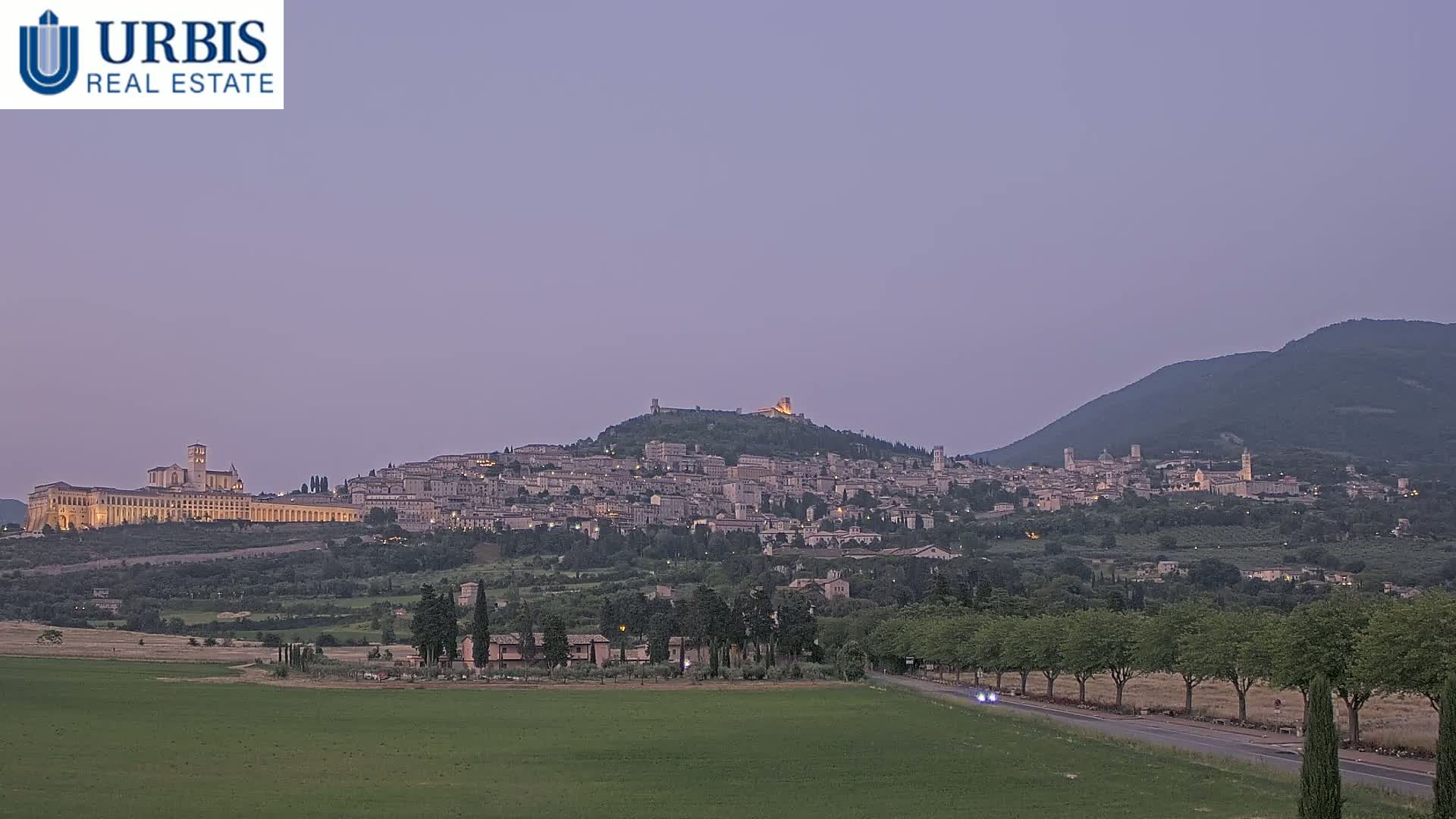 Assisi City Live Cam - Perugia, Umbria, Italy