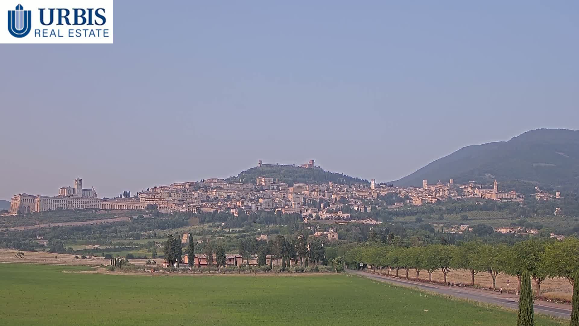 Assisi City Live Cam - Perugia, Umbria, Italy