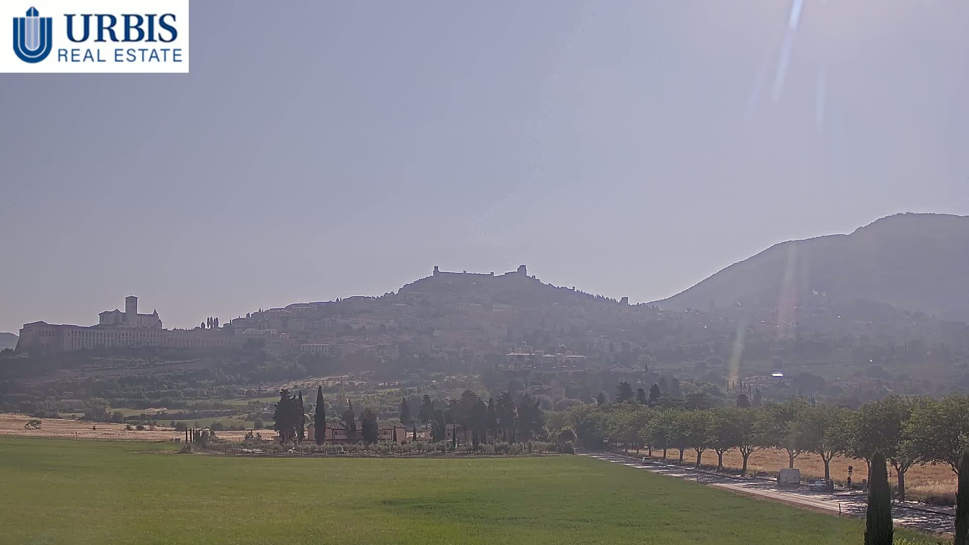 Assisi City Live Cam - Perugia, Umbria, Italy