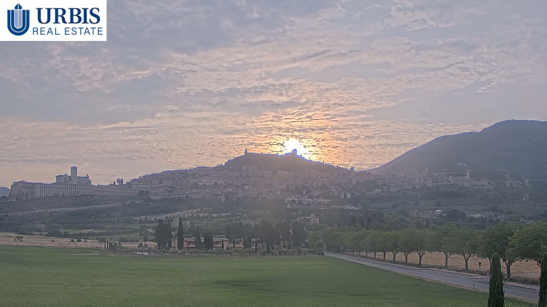 Assisi City Live Cam - Perugia, Umbria, Italy