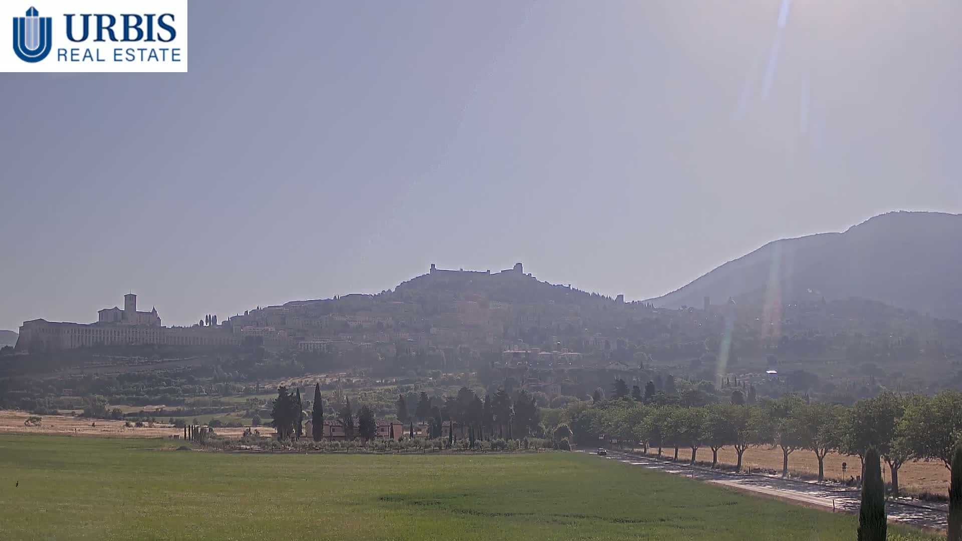 Assisi City Live Cam - Perugia, Umbria, Italy
