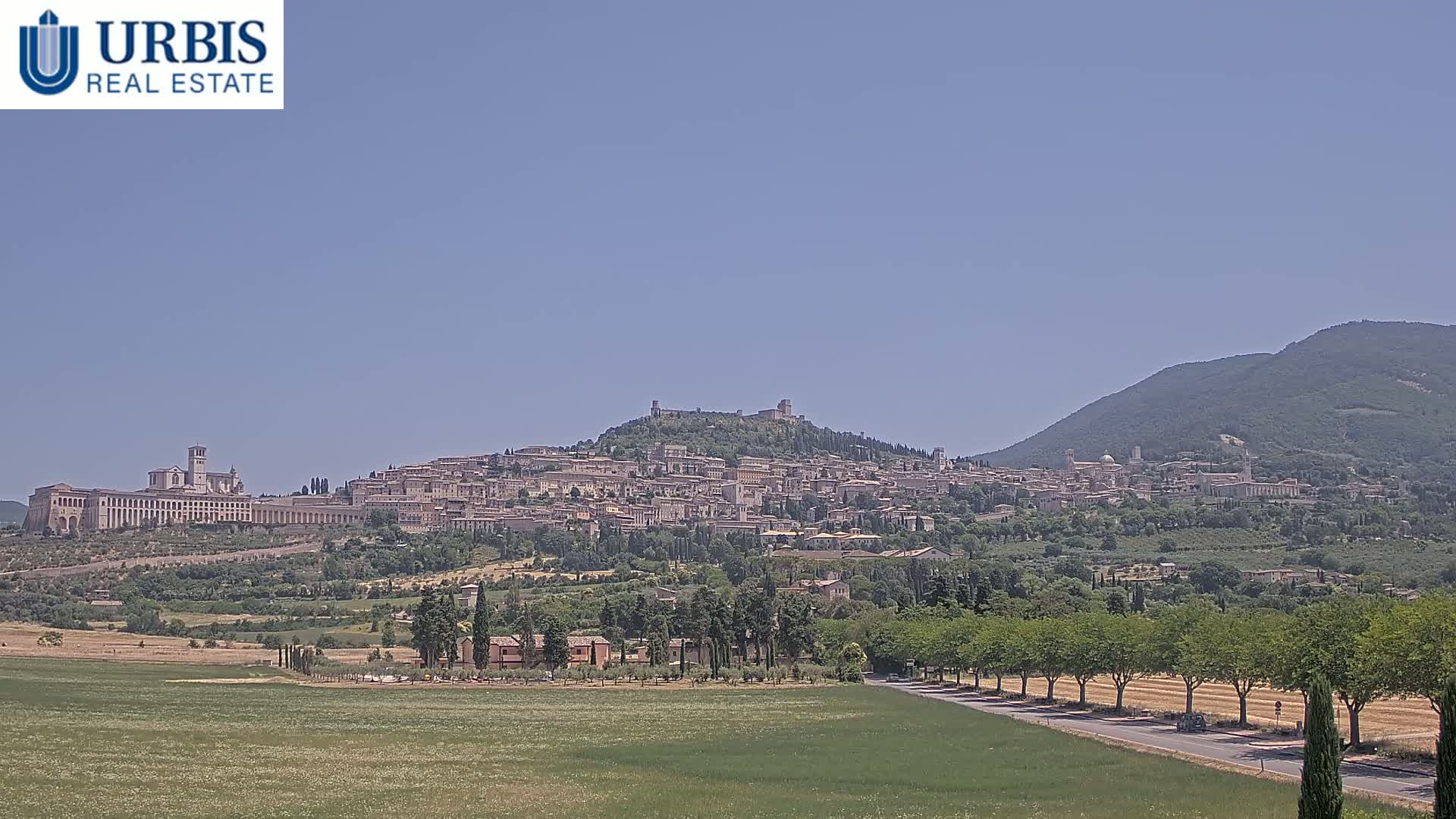Assisi City Live Cam - Perugia, Umbria, Italy