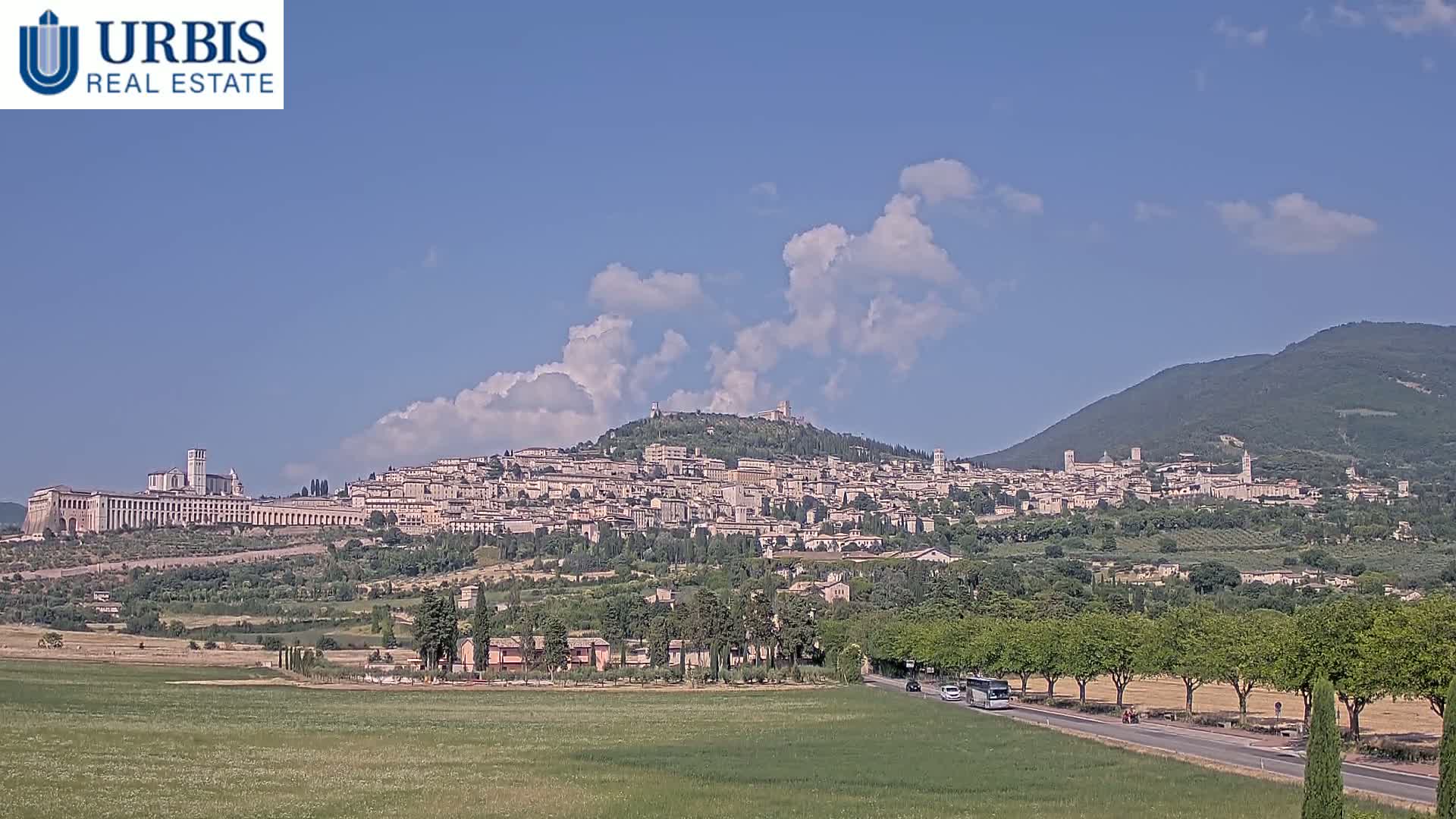 Assisi City Live Cam - Perugia, Umbria, Italy