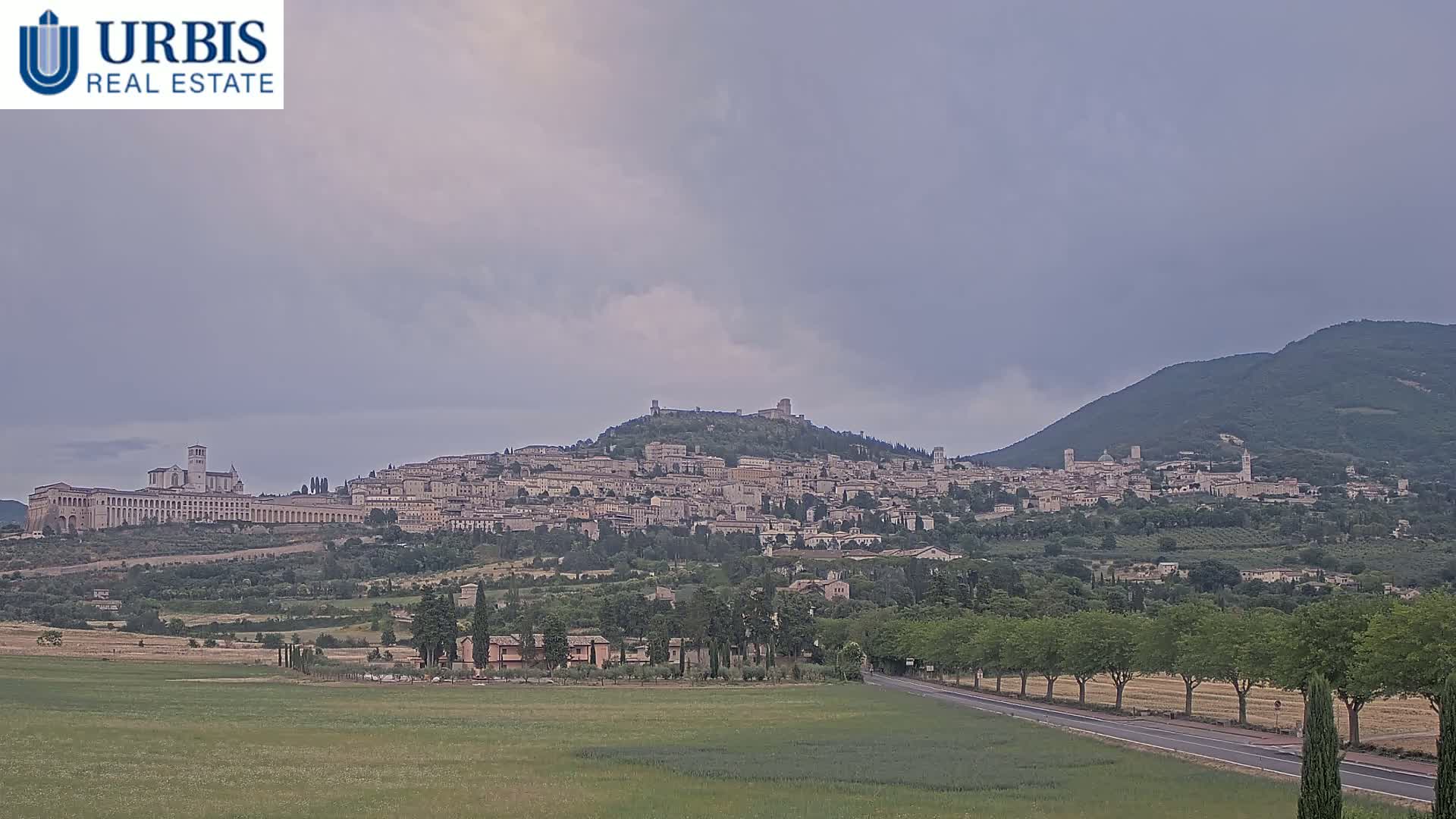 Assisi City Live Cam - Perugia, Umbria, Italy