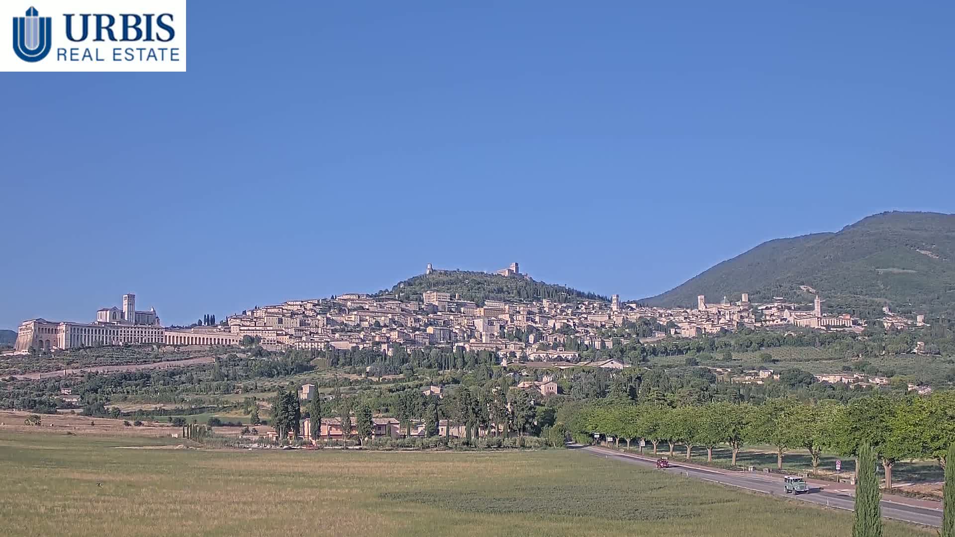 Assisi City Live Cam - Perugia, Umbria, Italy