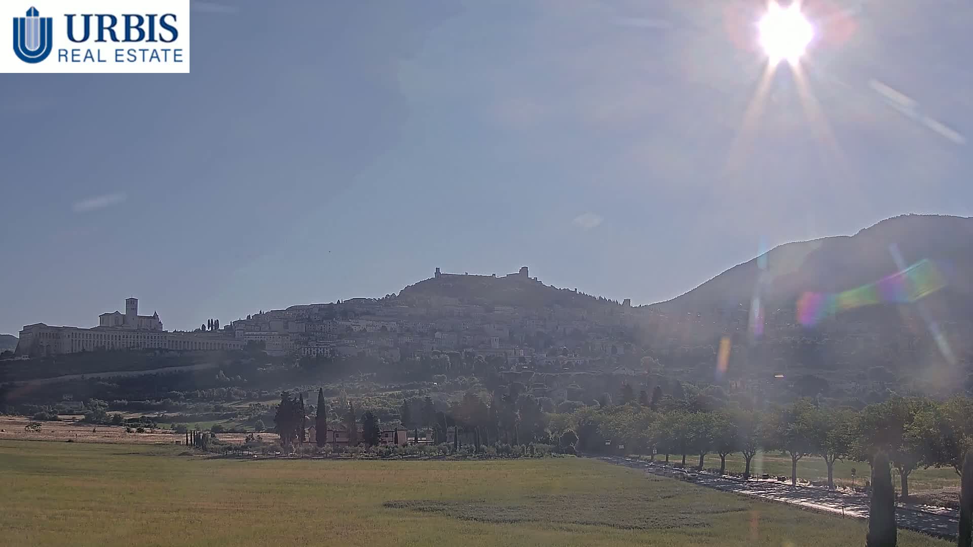 Assisi City Live Cam - Perugia, Umbria, Italy