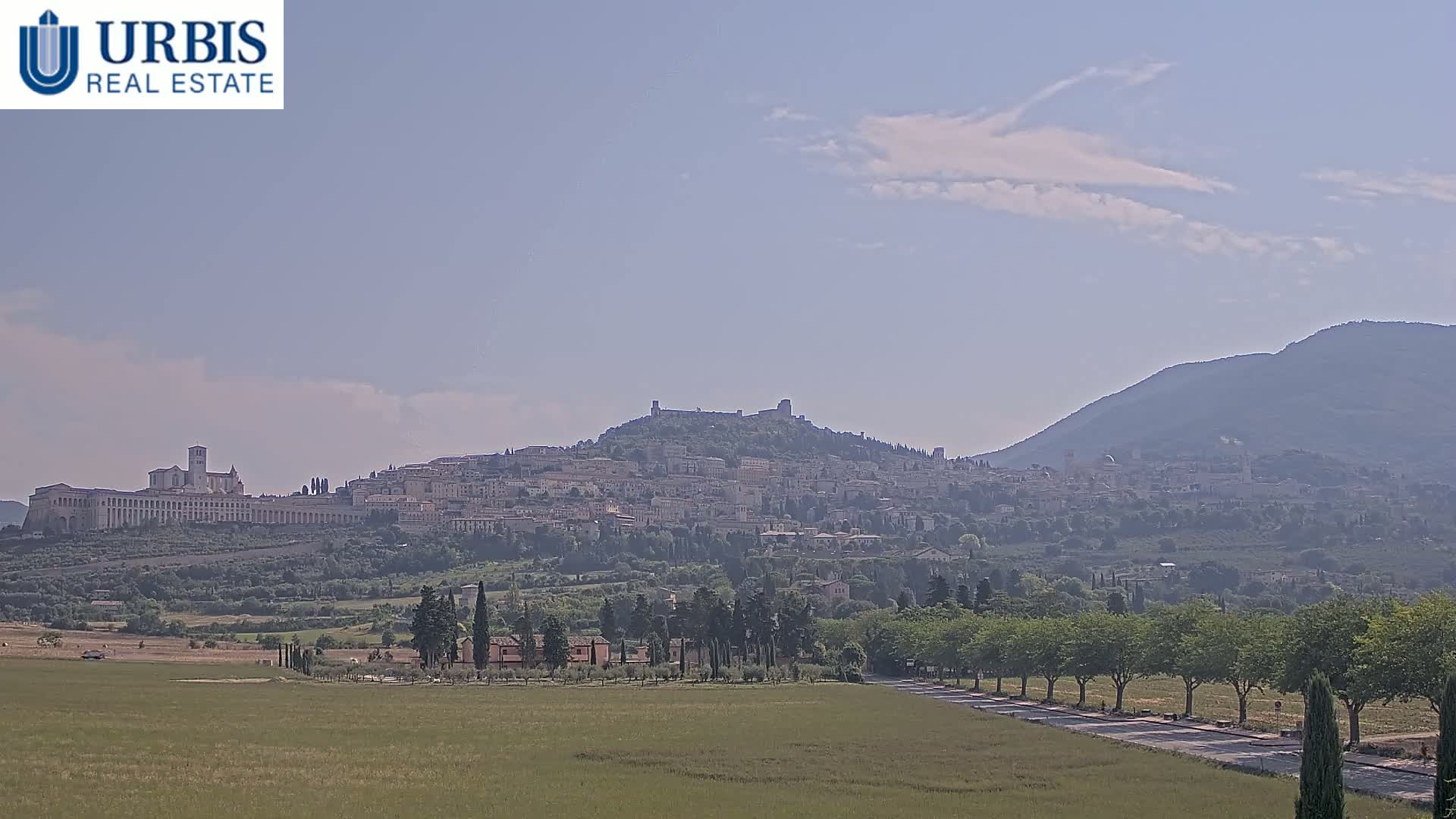 Assisi City Live Cam - Perugia, Umbria, Italy