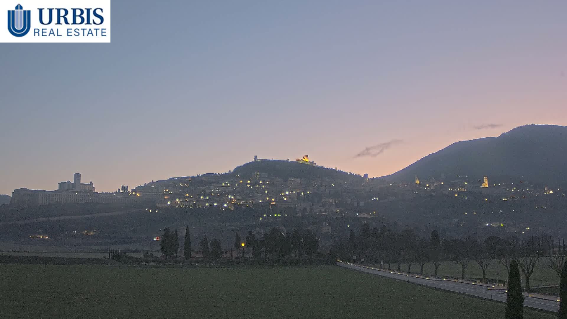 Assisi City Live Cam - Perugia, Umbria, Italy