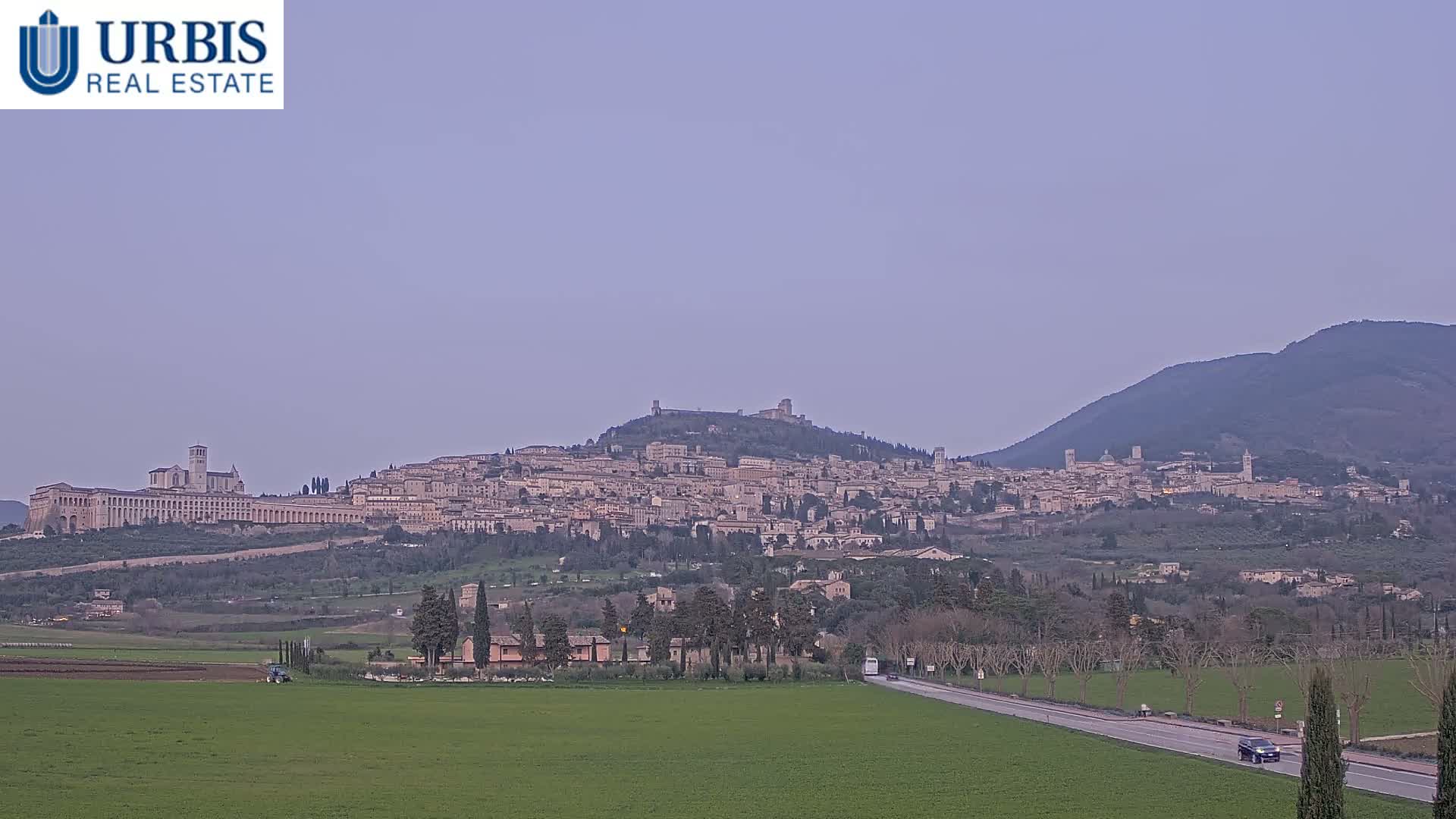 Assisi City Live Cam - Perugia, Umbria, Italy