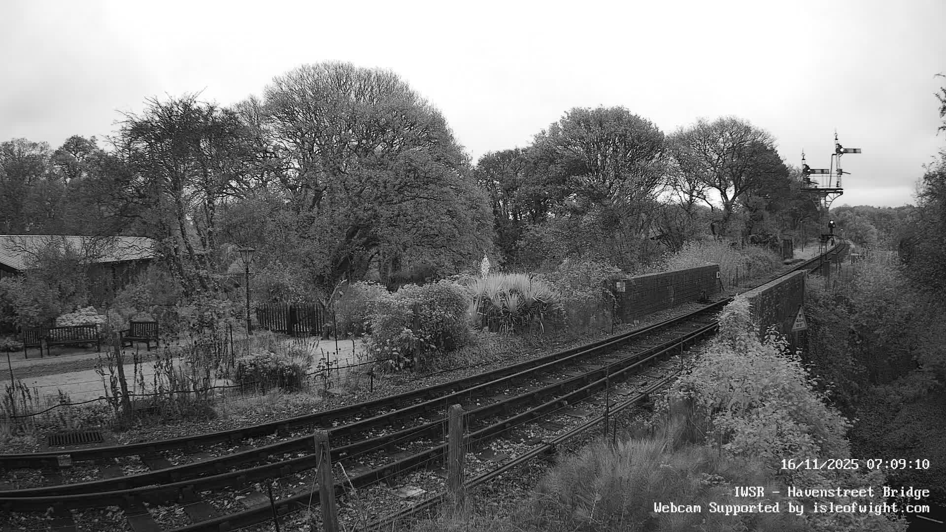 Isle of Wight Steam Railway, Havenstreet Railway Bridge Live Cam - Havenstreet & Ashey, Isle of Wight, Southeast, England, United Kingdom