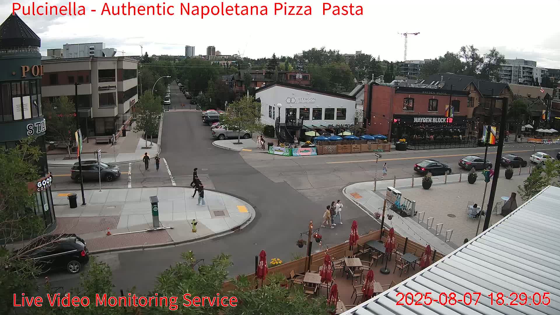 Hillhurst Neighbourhood, Kensington Road & Crescent NW Junction Live Cam - Hillhurst, Calgary, Alberta, Canada