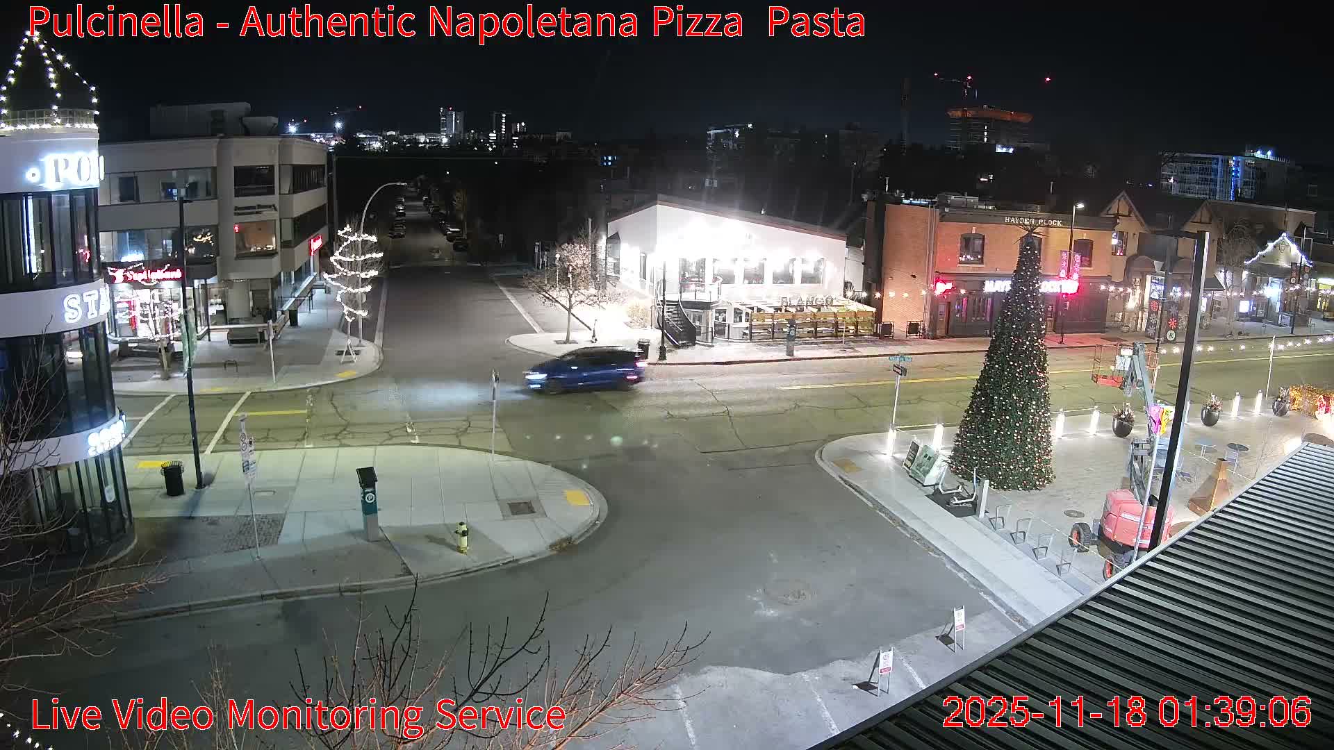 Hillhurst Neighbourhood, Kensington Road & Crescent NW Junction Live Cam - Hillhurst, Calgary, Alberta, Canada