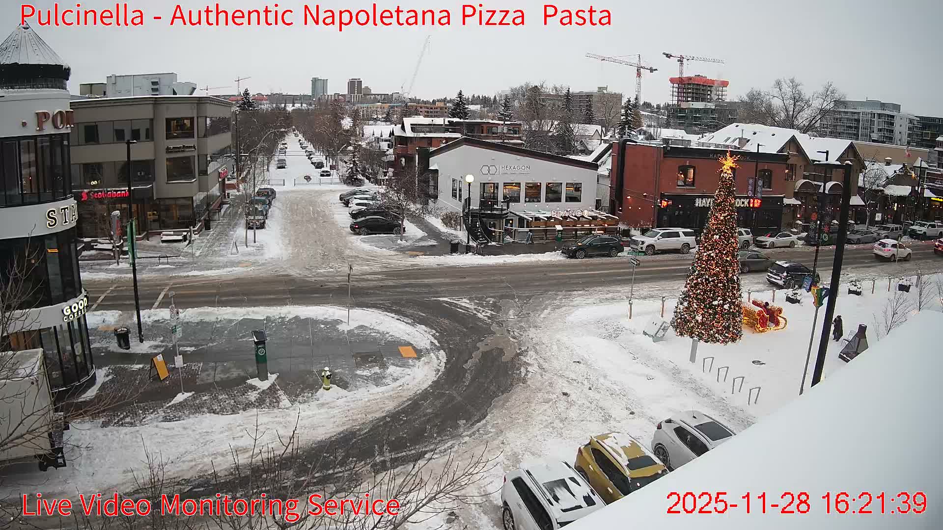 Hillhurst Neighbourhood, Kensington Road & Crescent NW Junction Live Cam - Hillhurst, Calgary, Alberta, Canada