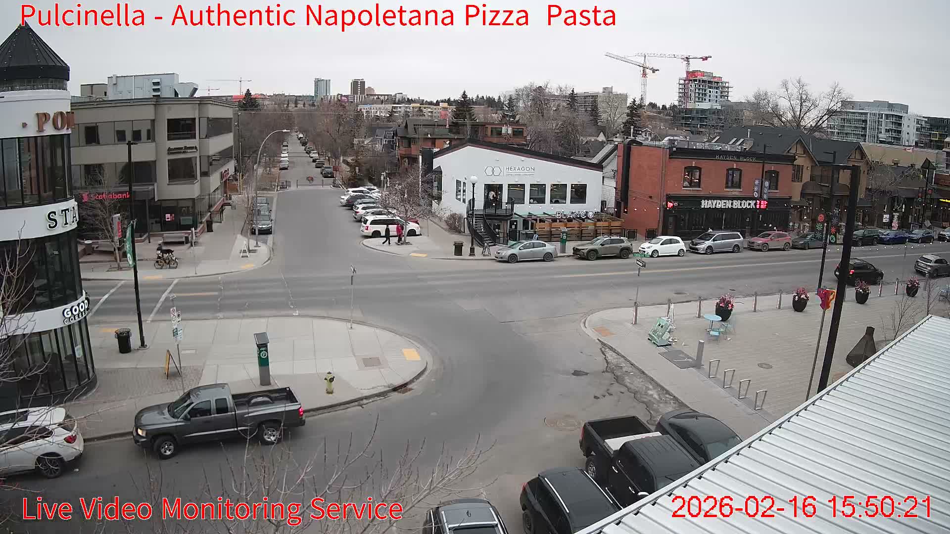 Hillhurst Neighbourhood, Kensington Road & Crescent NW Junction Live Cam - Hillhurst, Calgary, Alberta, Canada