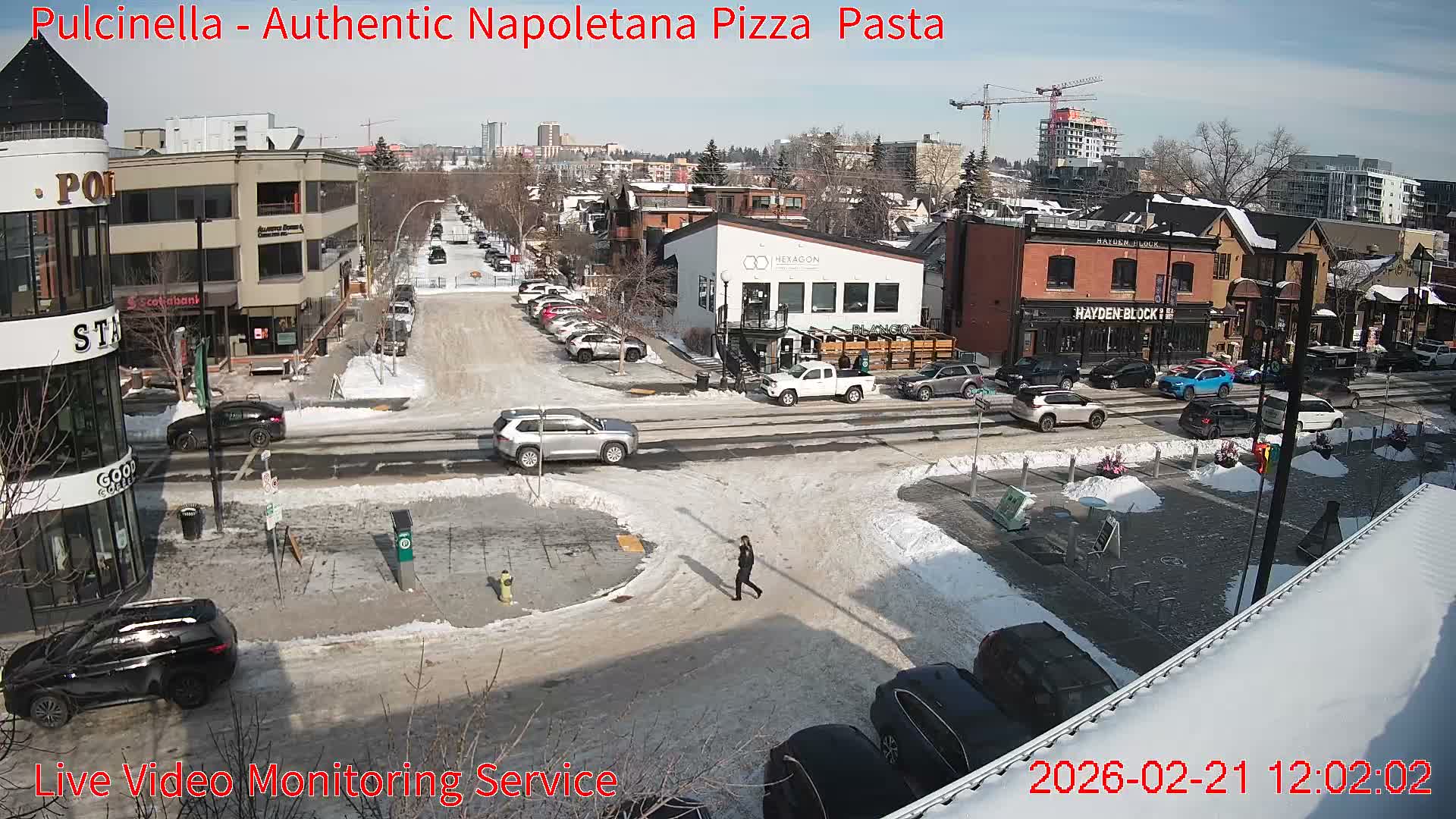Hillhurst Neighbourhood, Kensington Road & Crescent NW Junction Live Cam - Hillhurst, Calgary, Alberta, Canada