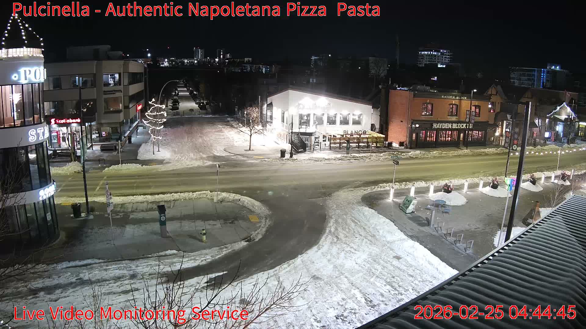 Hillhurst Neighbourhood, Kensington Road & Crescent NW Junction Live Cam - Hillhurst, Calgary, Alberta, Canada
