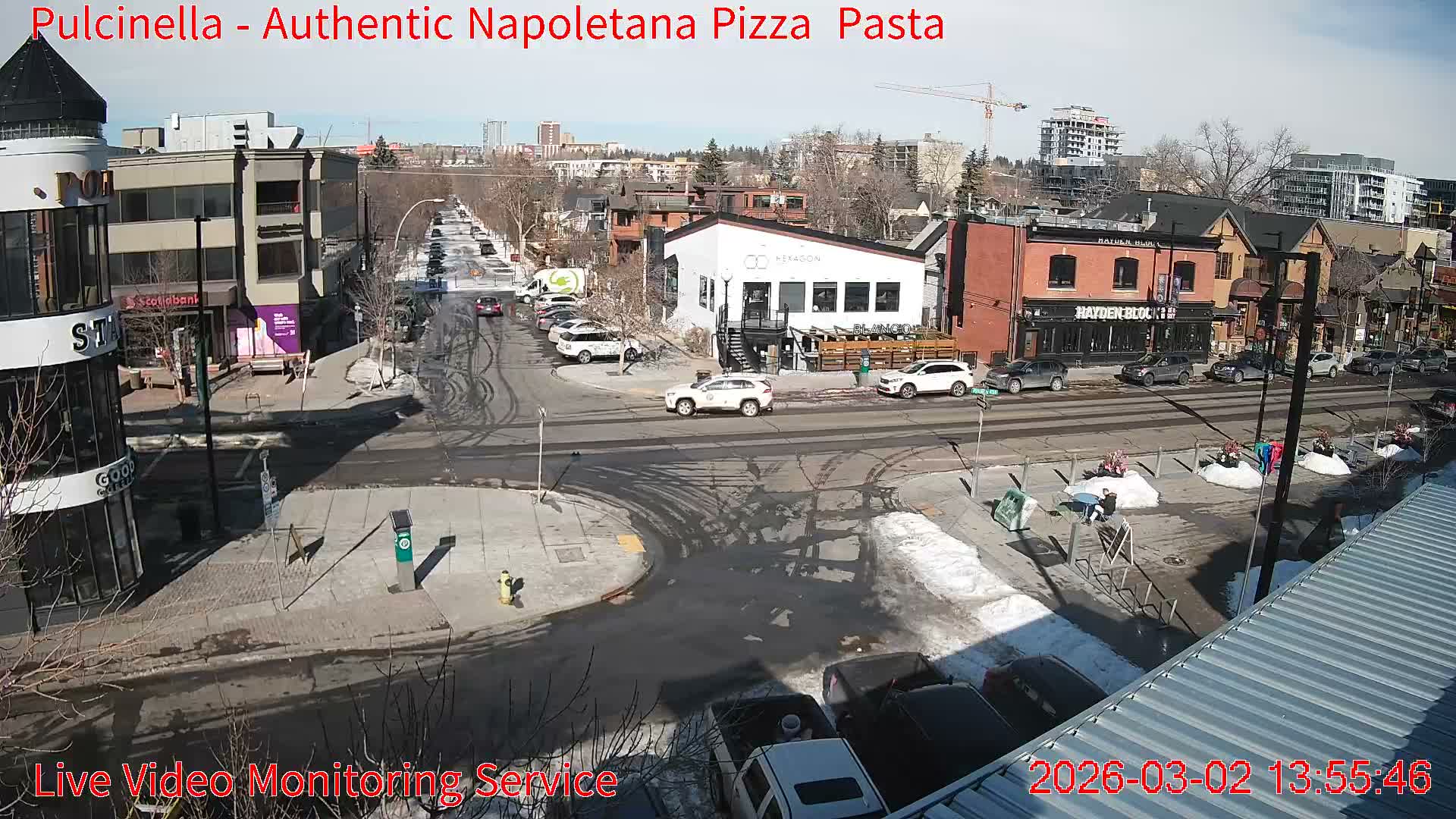Hillhurst Neighbourhood, Kensington Road & Crescent NW Junction Live Cam - Hillhurst, Calgary, Alberta, Canada