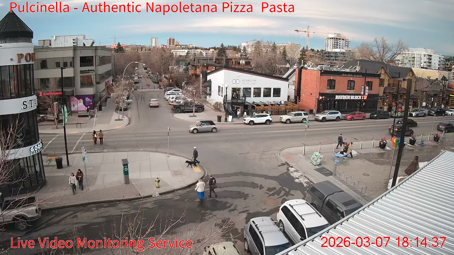 Hillhurst Neighbourhood, Kensington Road & Crescent NW Junction Live Cam - Hillhurst, Calgary, Alberta, Canada