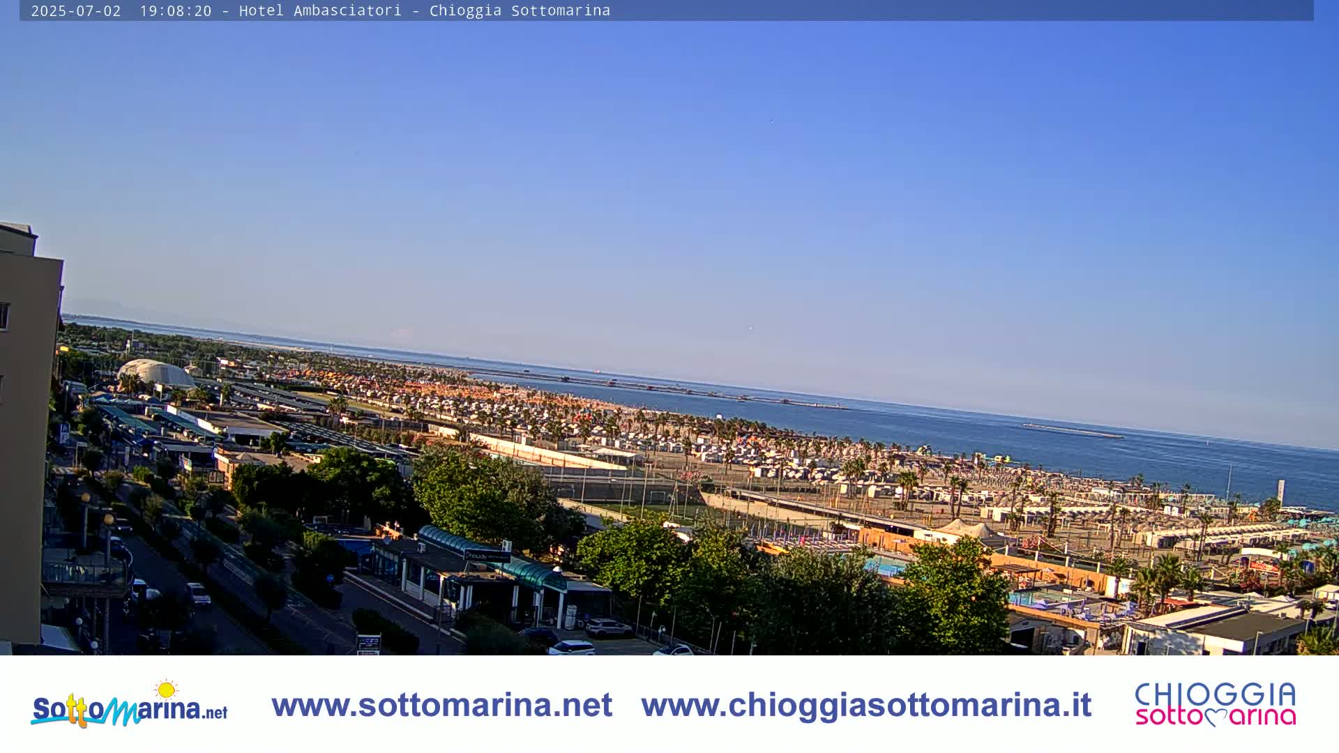 Chioggia Sottomarina Beach & Adriatic Coast Skyline Live Cam - Venice, Veneto, Italy