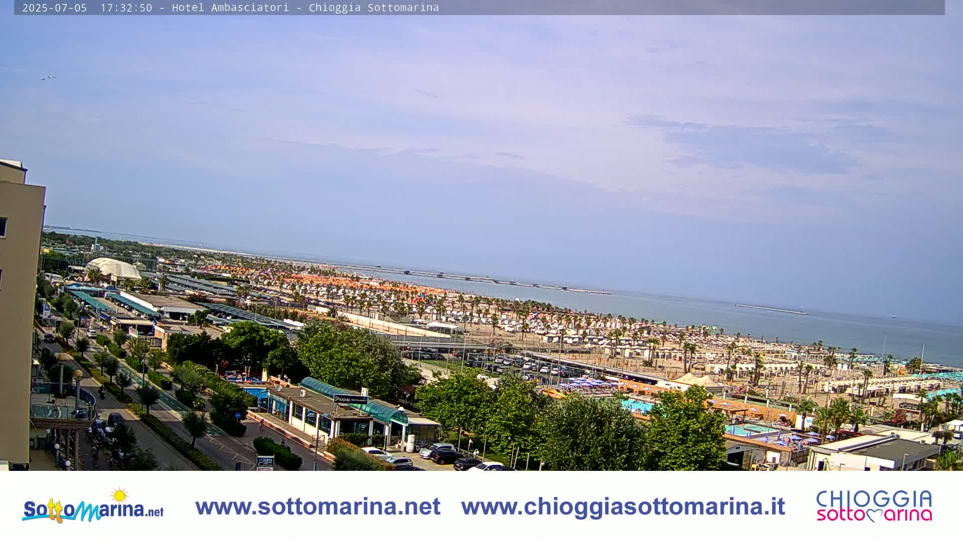 Chioggia Sottomarina Beach & Adriatic Coast Skyline Live Cam - Venice, Veneto, Italy