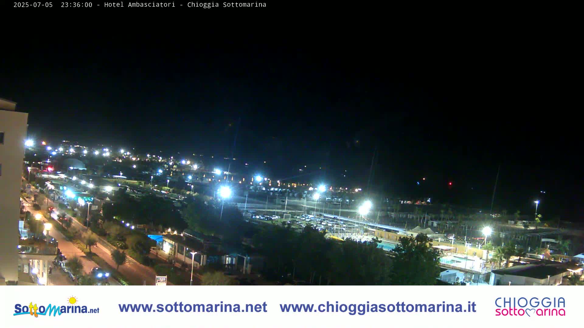 Chioggia Sottomarina Beach & Adriatic Coast Skyline Live Cam - Venice, Veneto, Italy