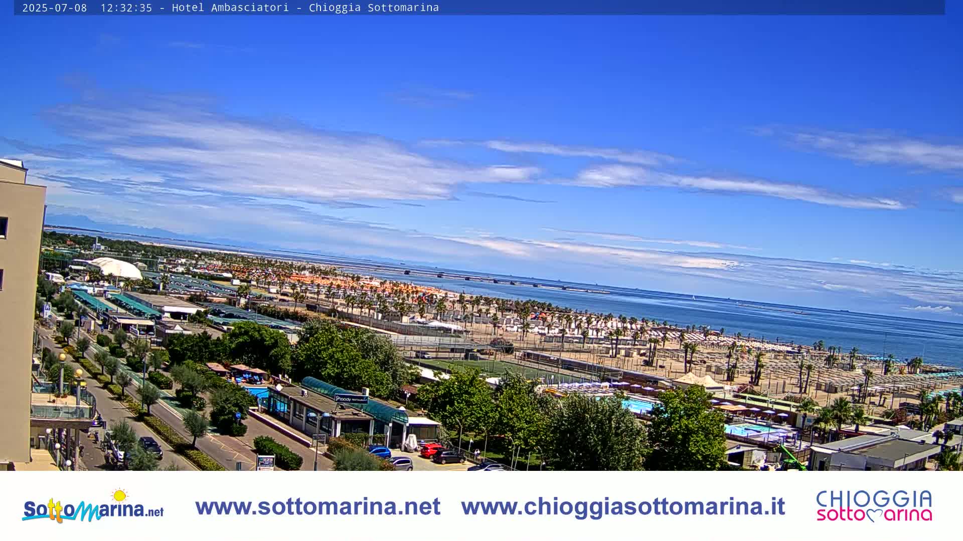 Chioggia Sottomarina Beach & Adriatic Coast Skyline Live Cam - Venice, Veneto, Italy
