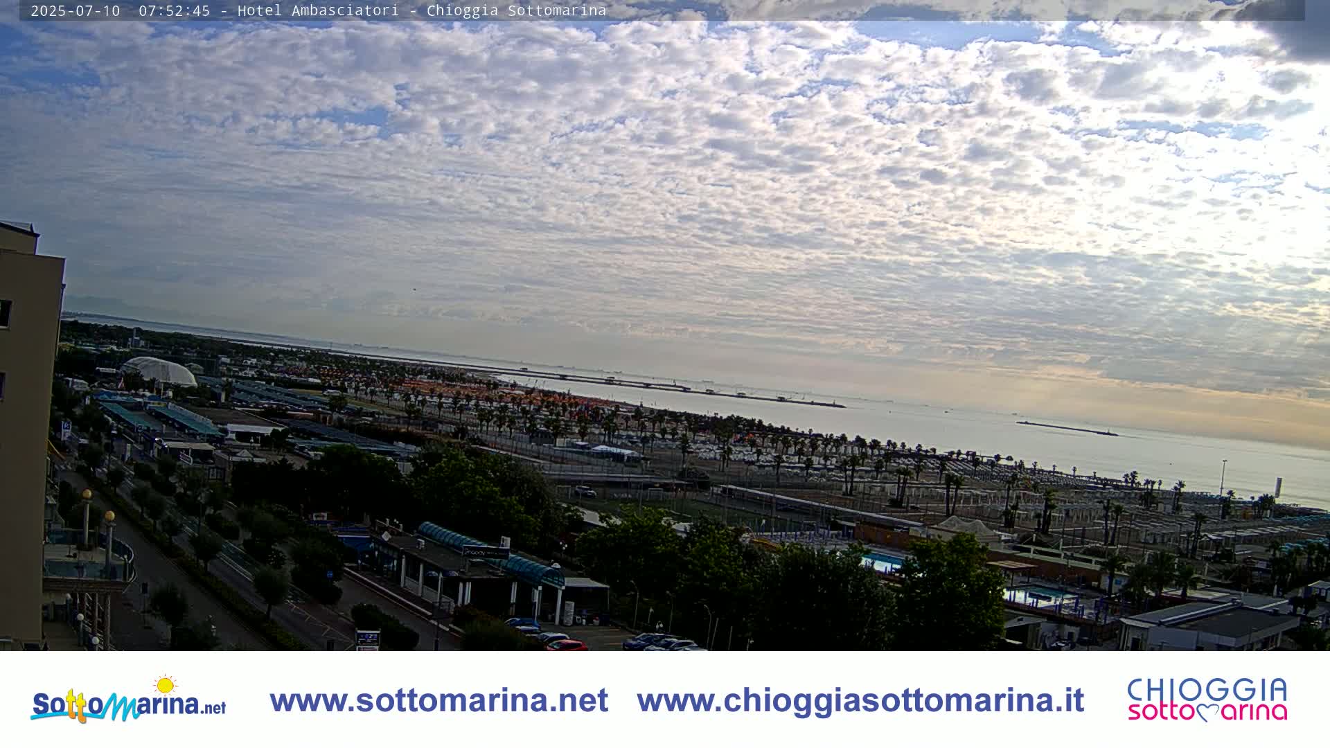 Chioggia Sottomarina Beach & Adriatic Coast Skyline Live Cam - Venice, Veneto, Italy