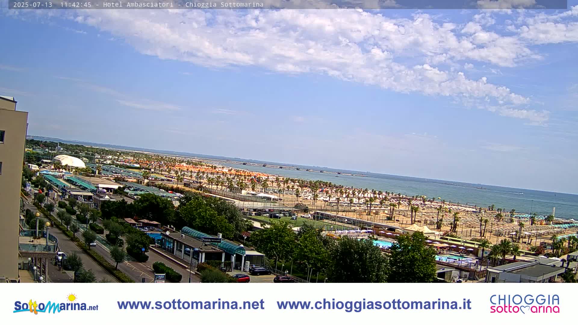 Chioggia Sottomarina Beach & Adriatic Coast Skyline Live Cam - Venice, Veneto, Italy